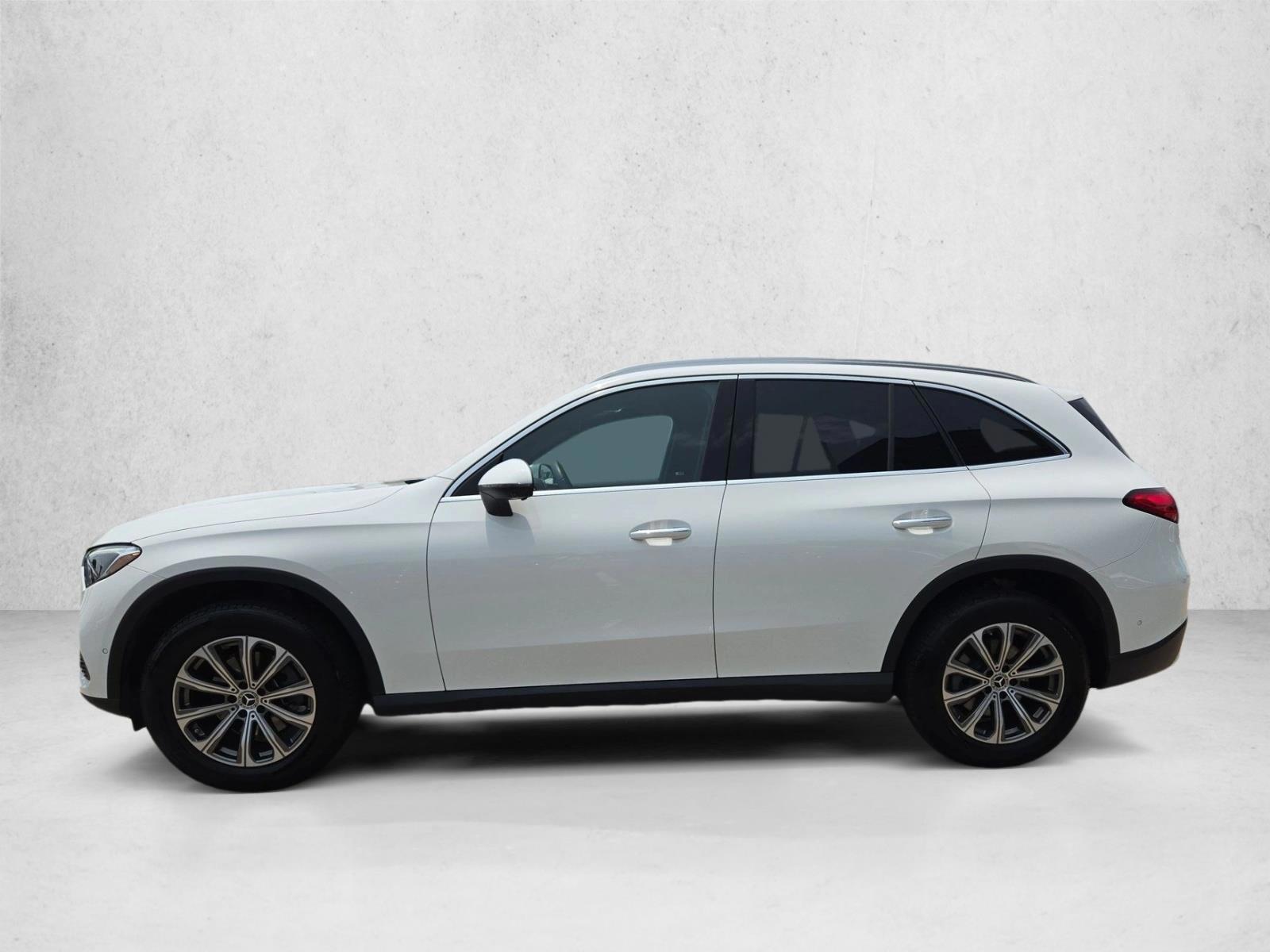 Thumbnail: 2024 Mercedes-Benz GLC - 2