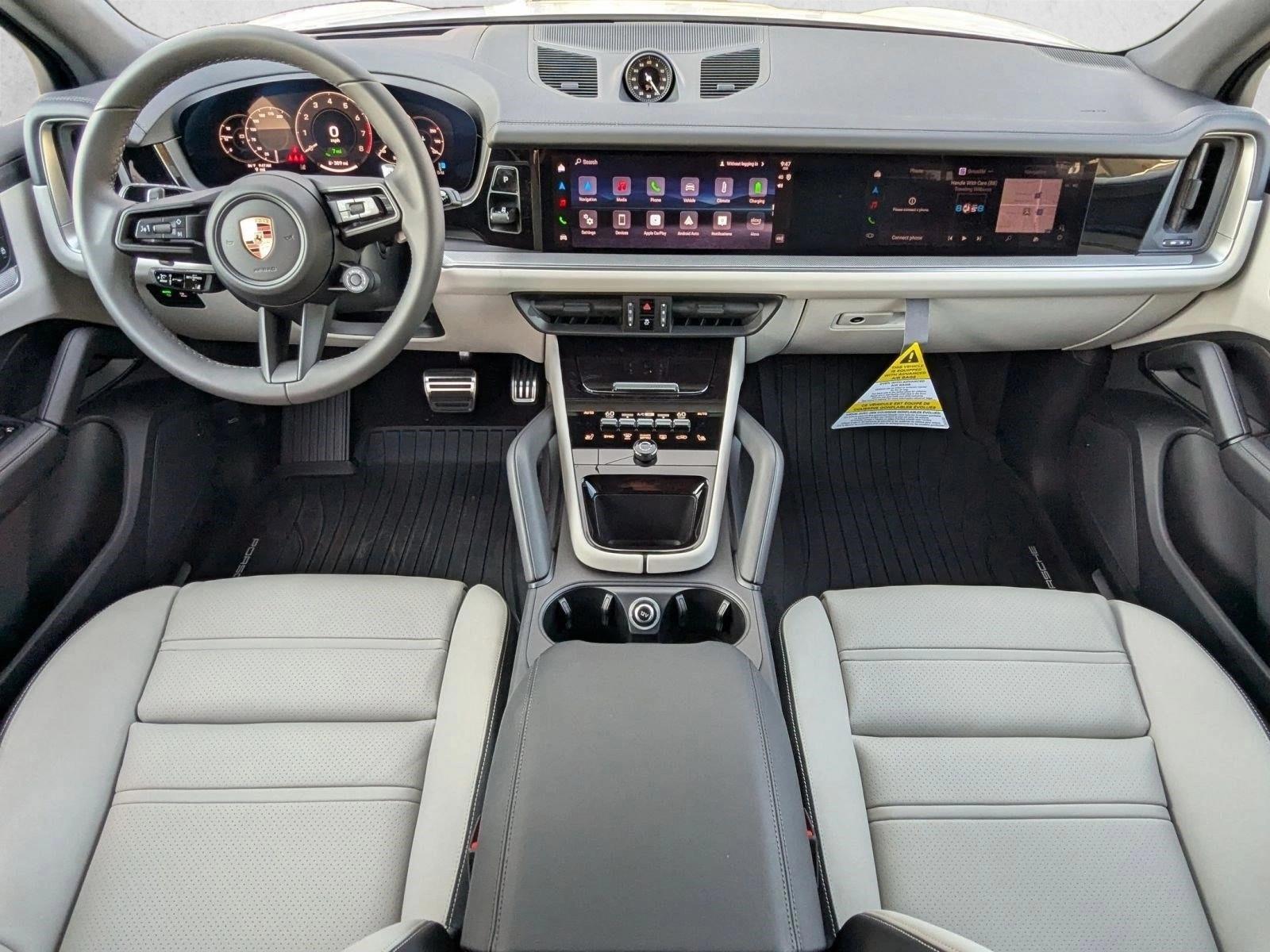 Thumbnail: 2026 Porsche Cayenne - 4