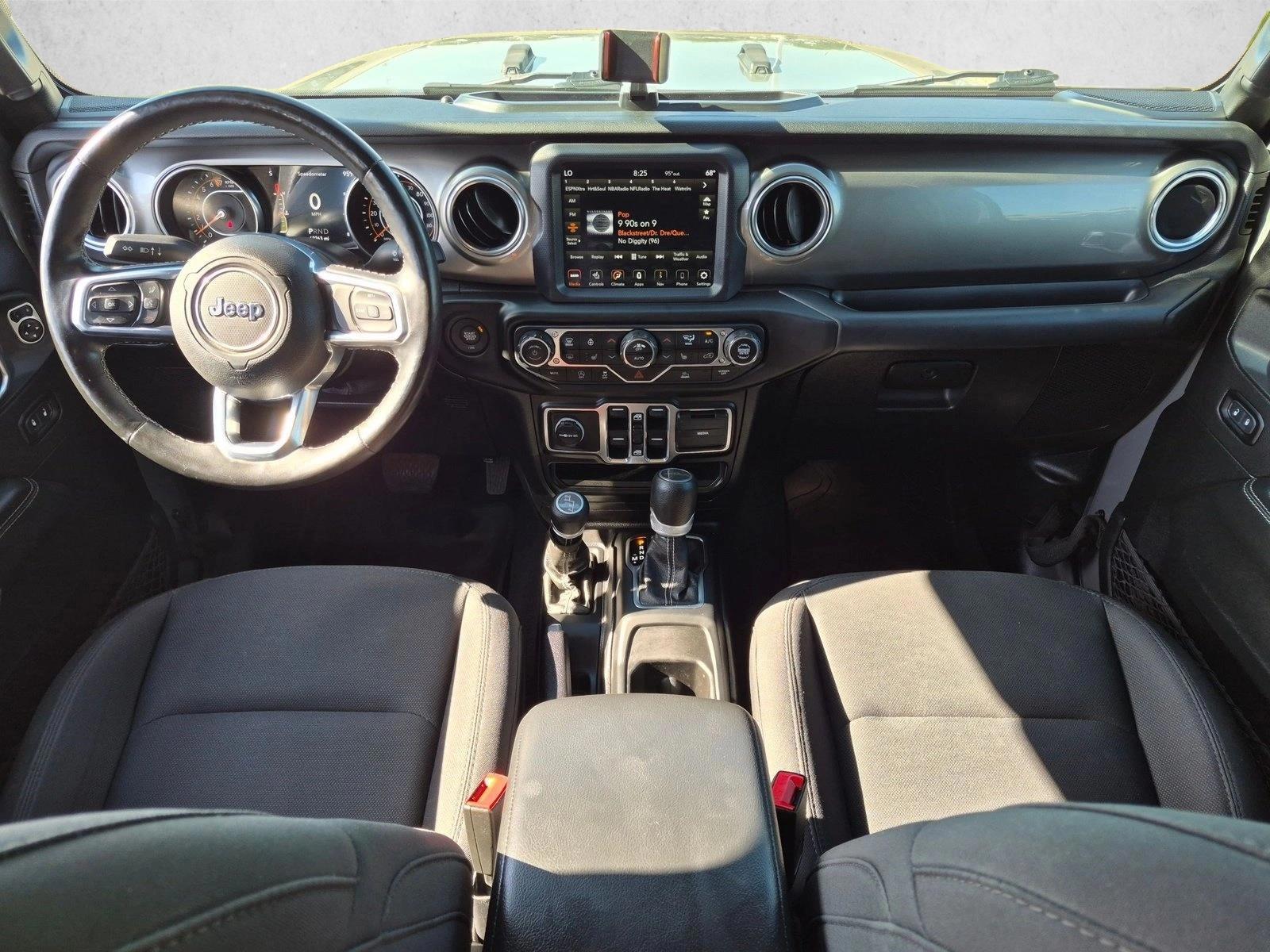 Thumbnail: 2020 Jeep Gladiator - 3
