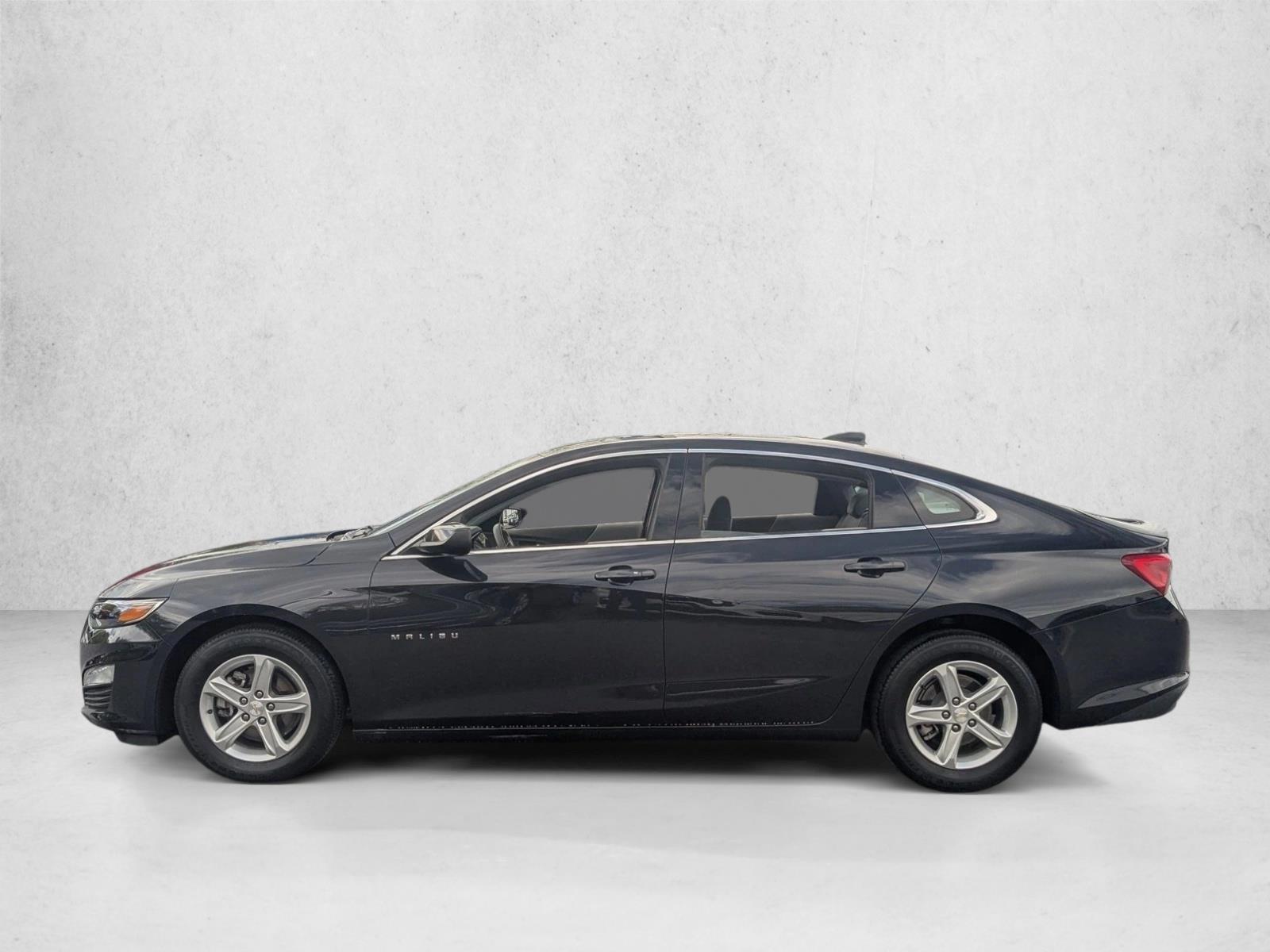 Thumbnail: 2023 Chevrolet Malibu - 2