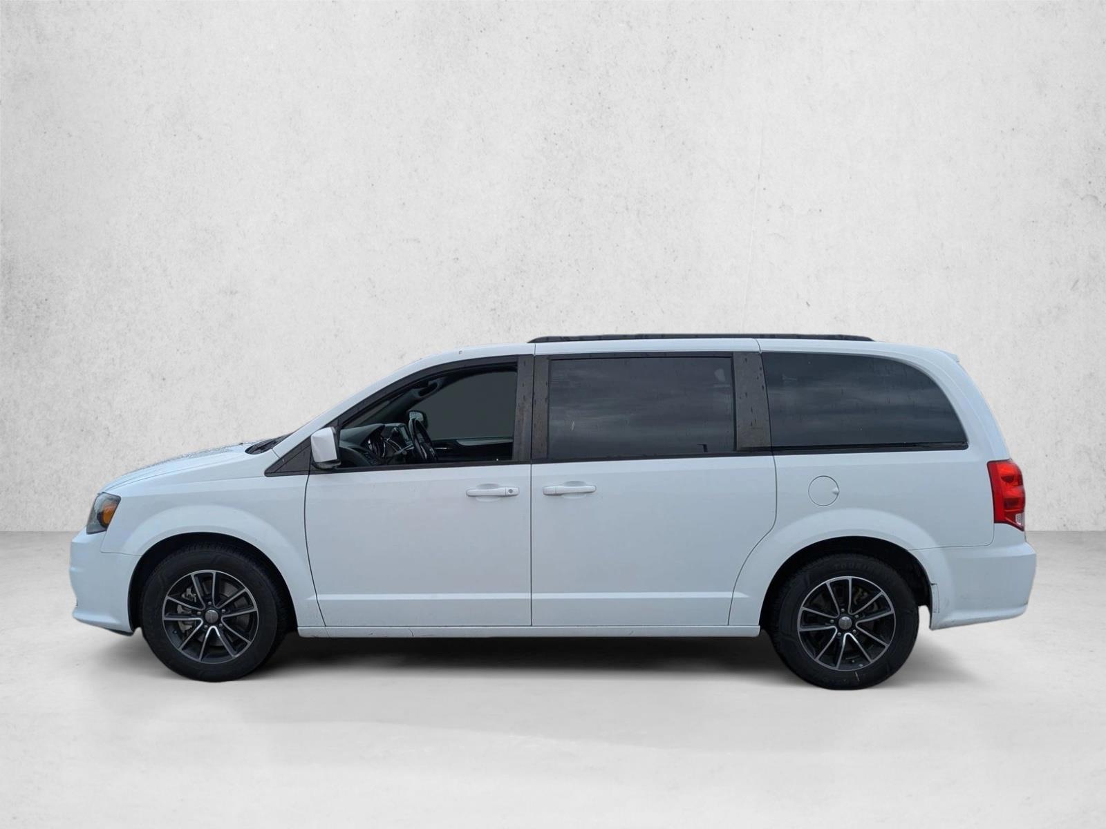 Thumbnail: 2018 Dodge Grand Caravan - 2