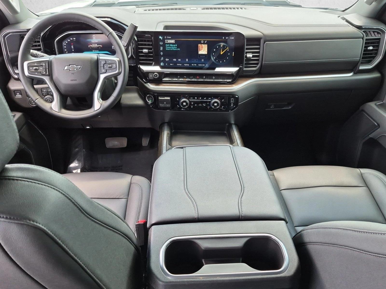 Thumbnail: 2026 Chevrolet Silverado 2500 - 4