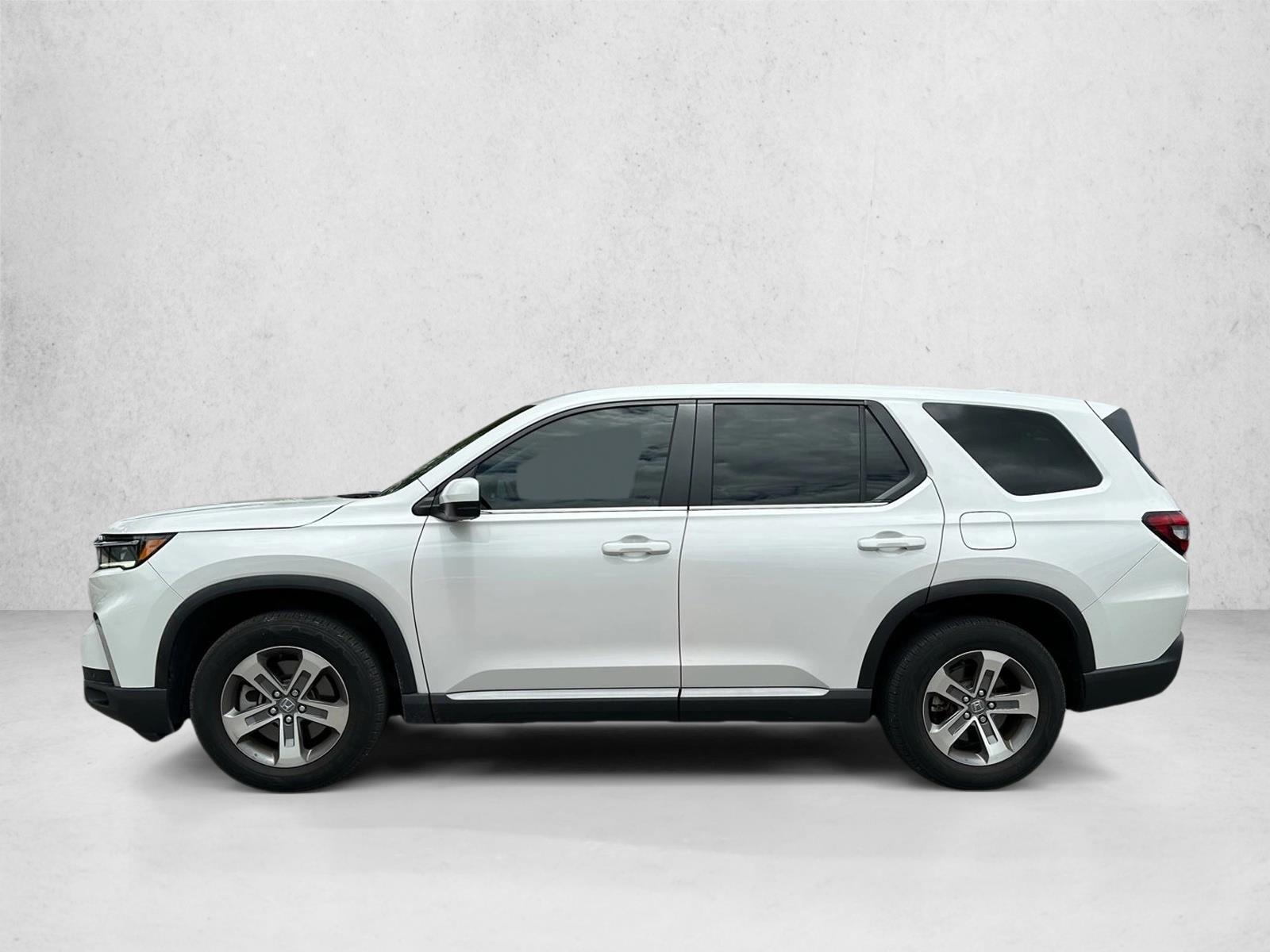 Thumbnail: 2023 Honda Pilot - 2
