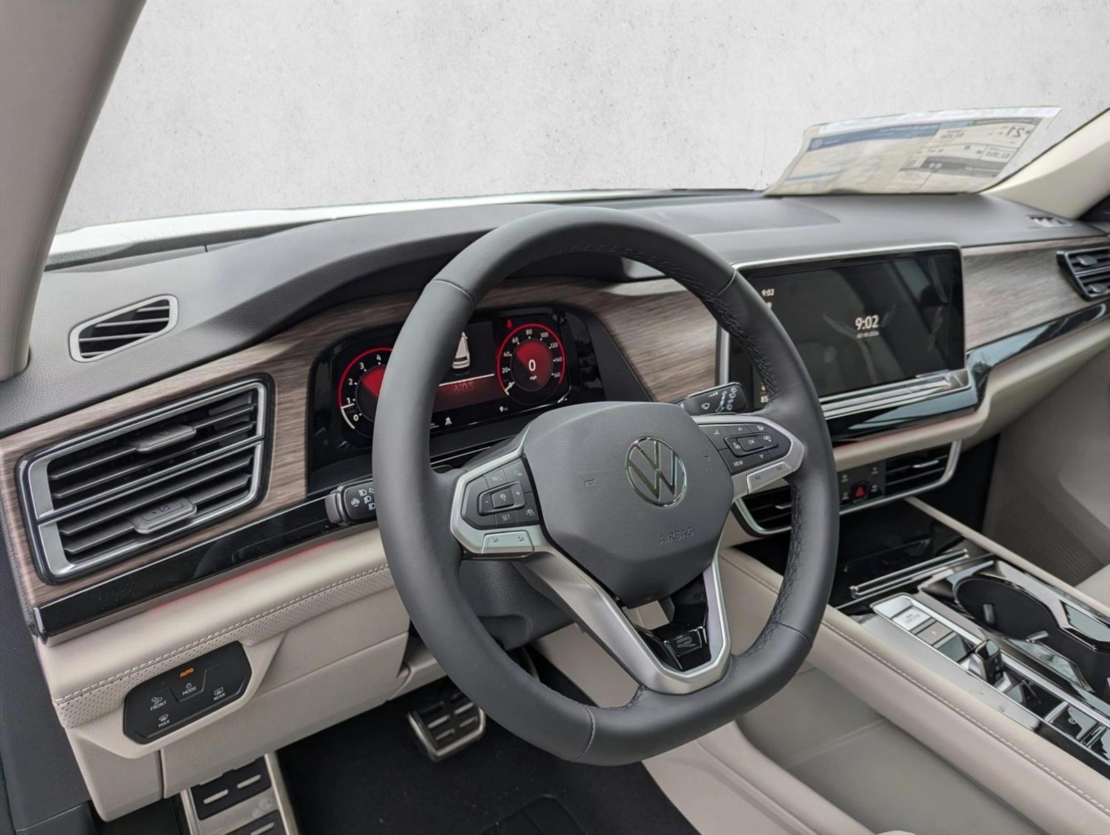 Thumbnail: 2026 Volkswagen Atlas - 3