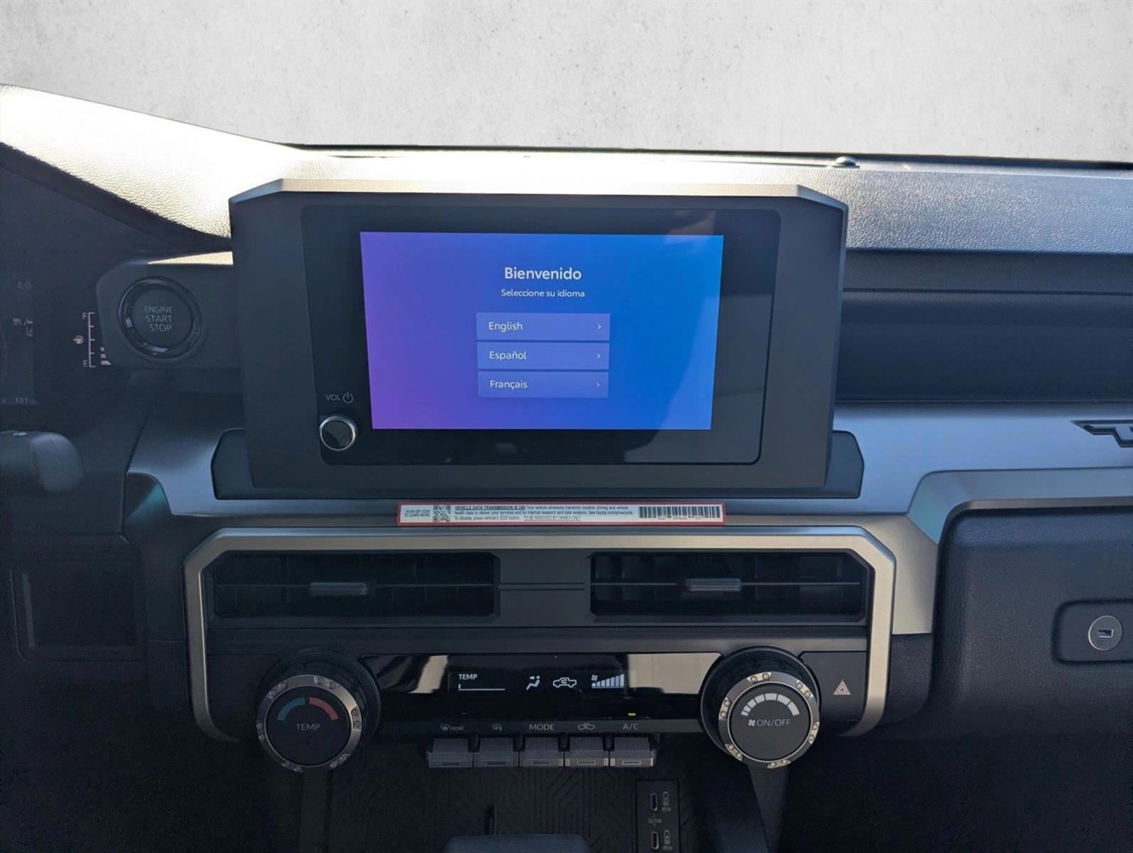 2025 Toyota Tacoma SR5 - Photo 13