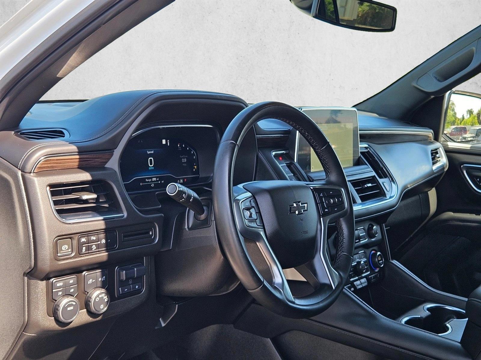 2023 Chevrolet Suburban Z71 - Photo 10