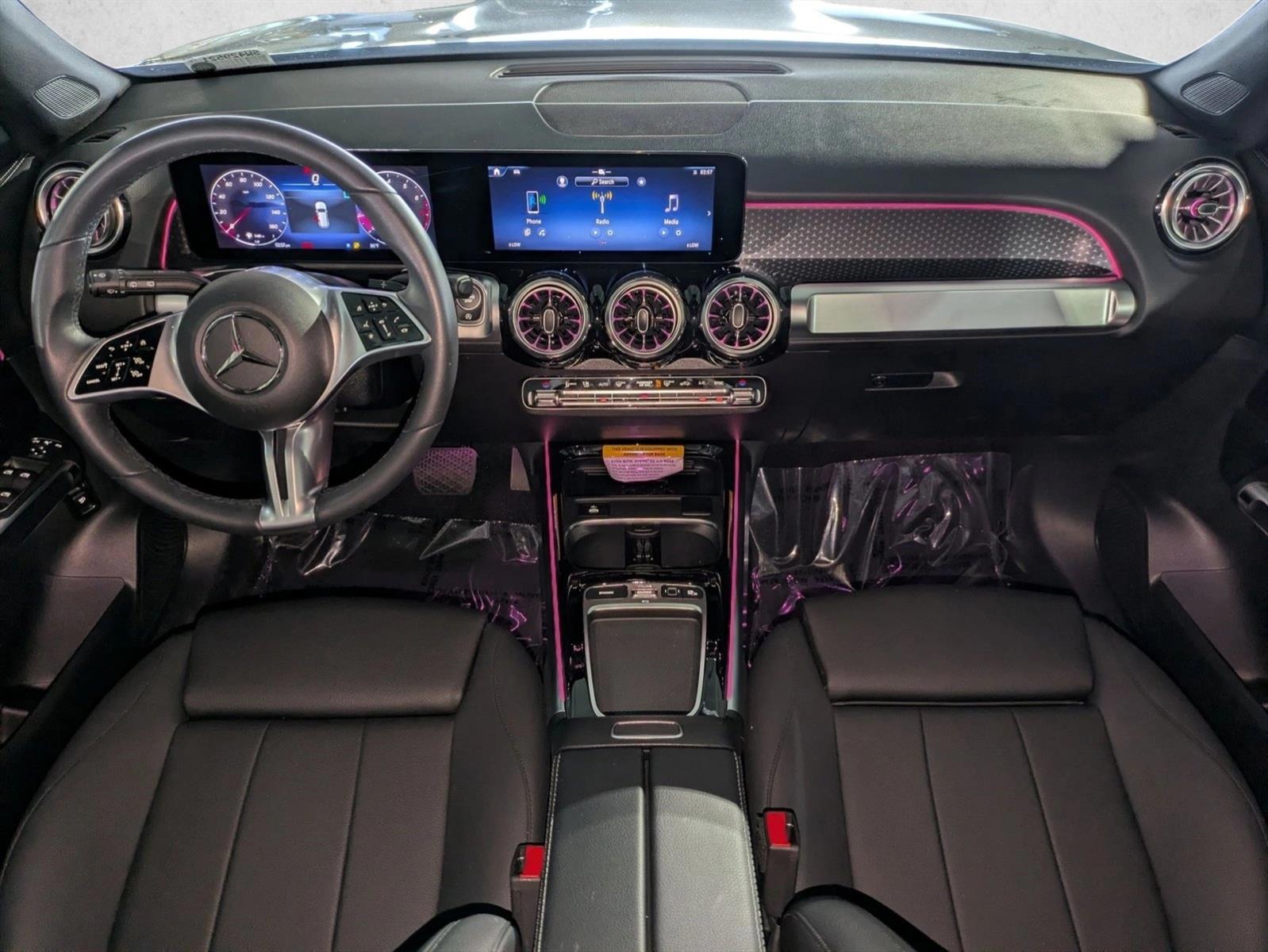 Thumbnail: 2025 Mercedes-Benz GLB - 3