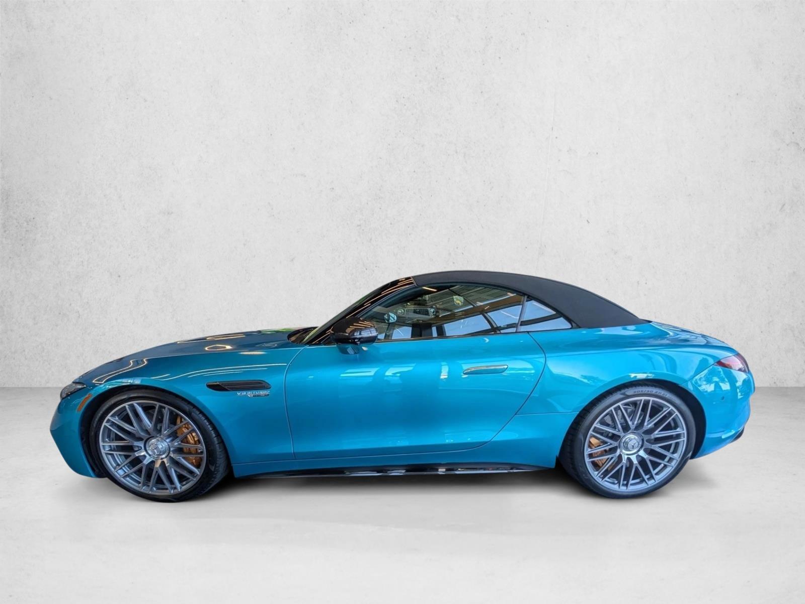 Thumbnail: 2025 Mercedes-Benz SL-Class - 2