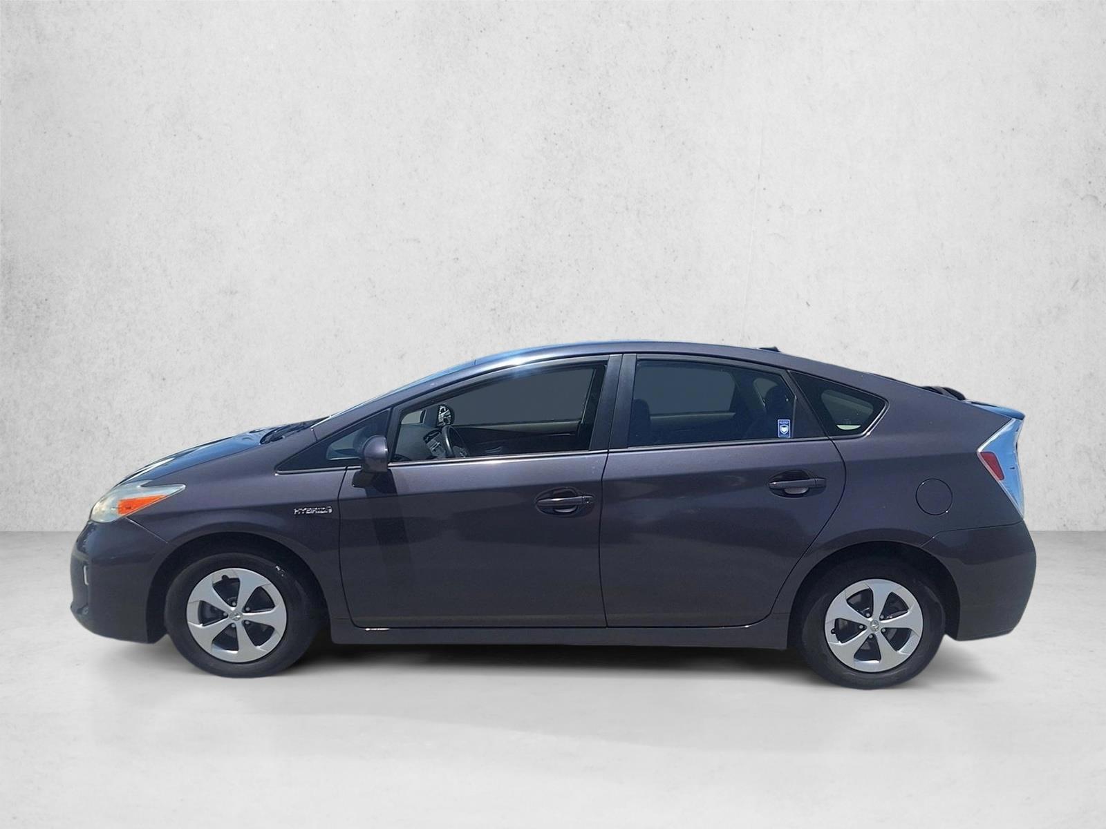 Thumbnail: 2014 Toyota Prius - 2