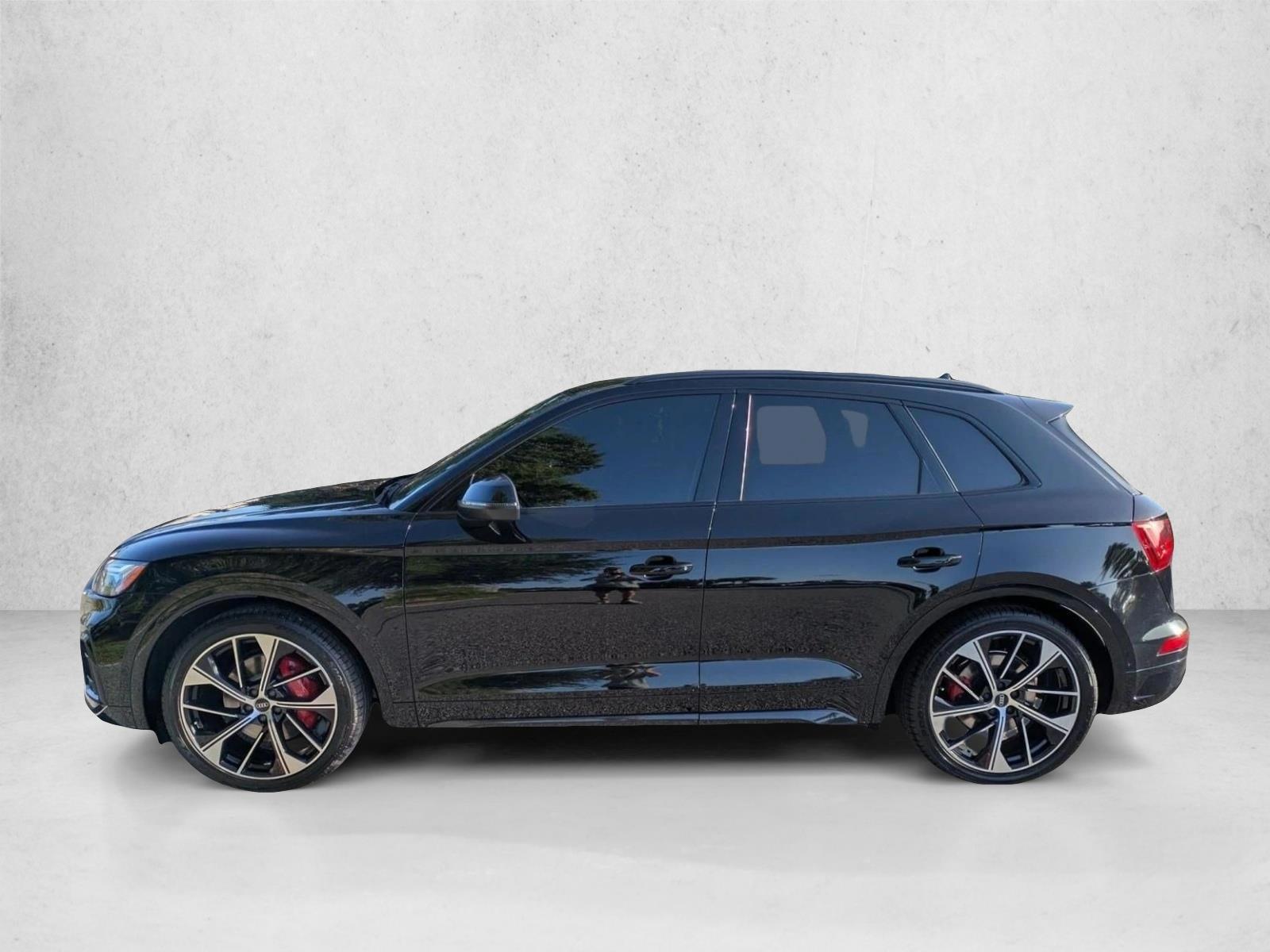 Thumbnail: 2021 Audi SQ5 - 2