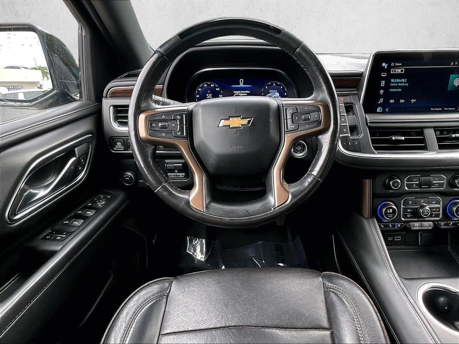Thumbnail: 2023 Chevrolet Suburban - 3
