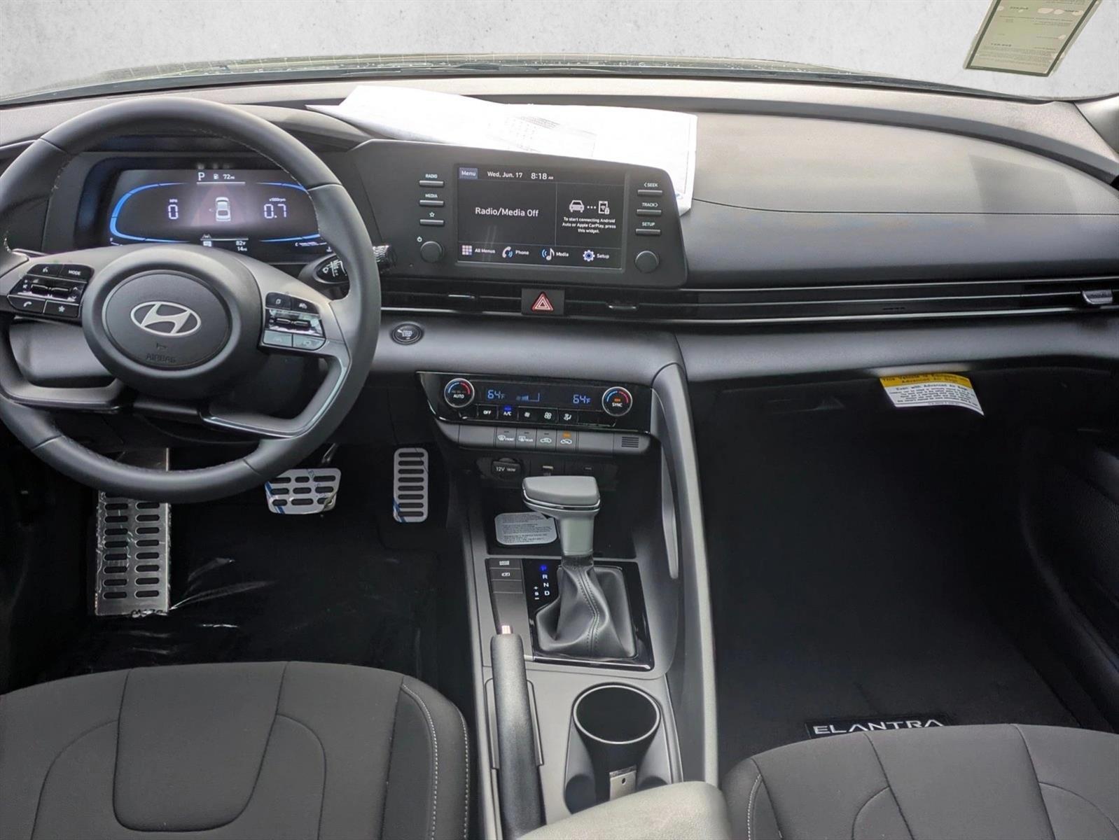 Thumbnail: 2026 Hyundai Elantra - 4