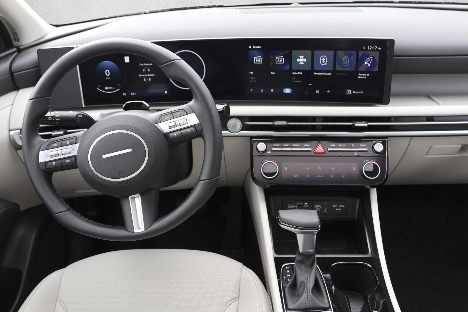 Thumbnail: 2026 Hyundai Tucson - 3