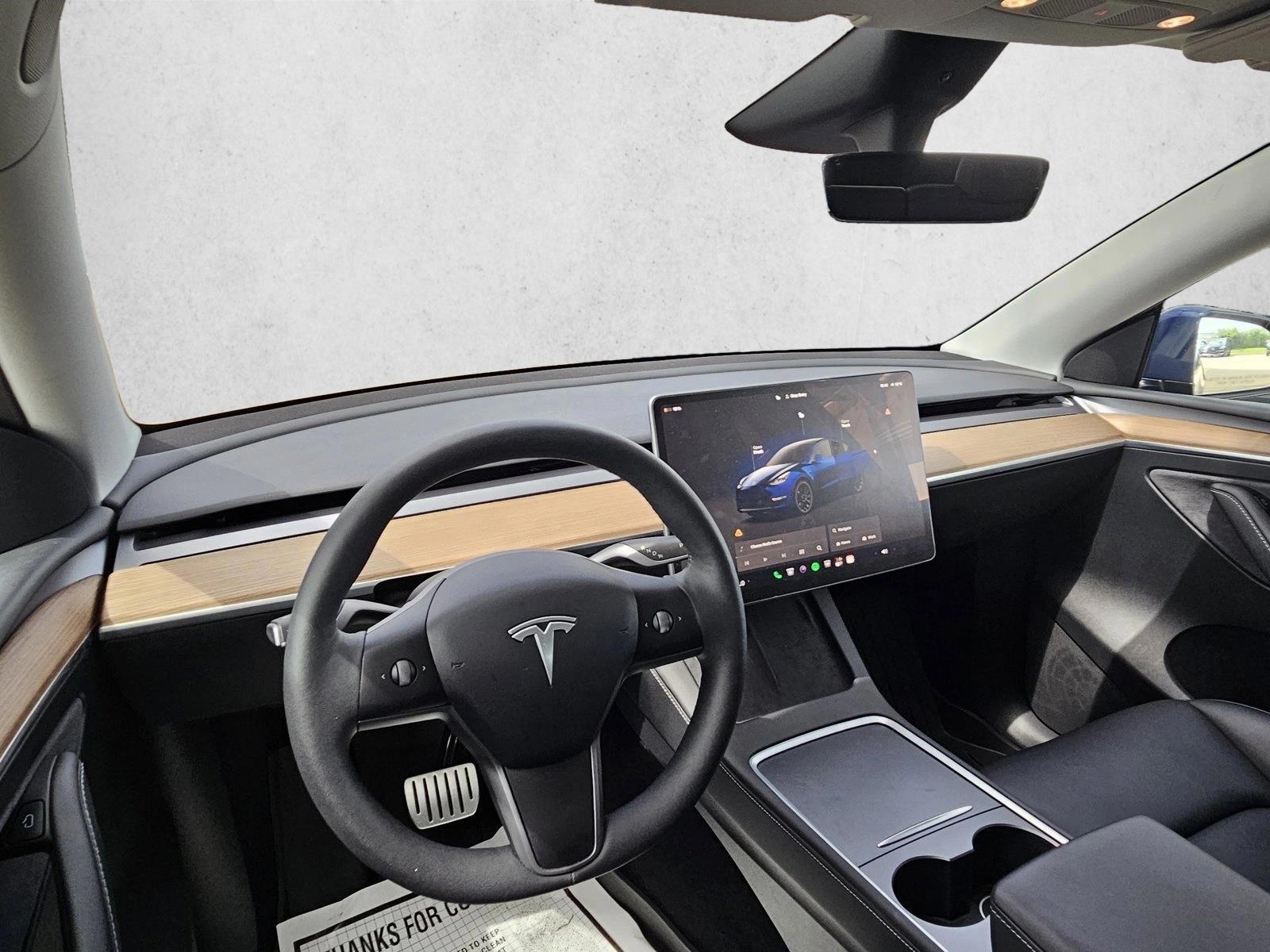 Thumbnail: 2024 Tesla Model Y - 3