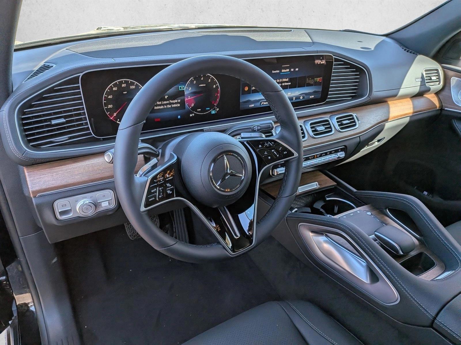 Thumbnail: 2026 Mercedes-Benz GLE - 3