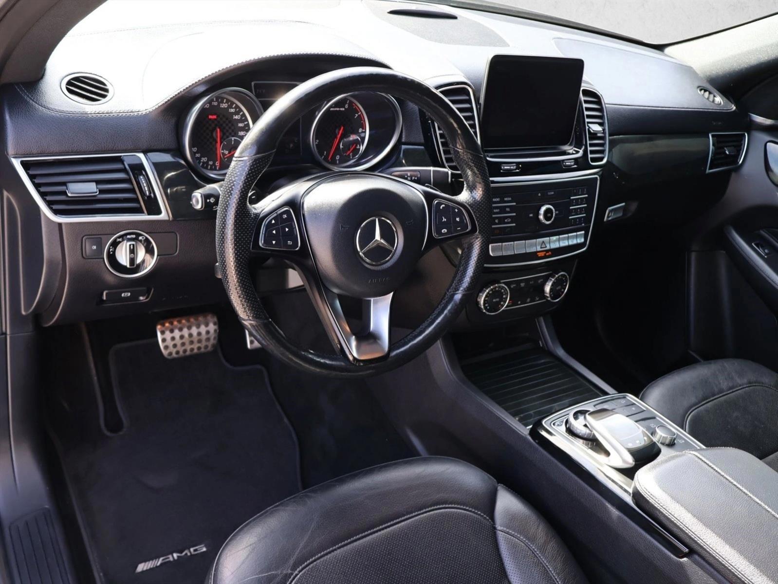 Thumbnail: 2018 Mercedes-Benz GLE - 3