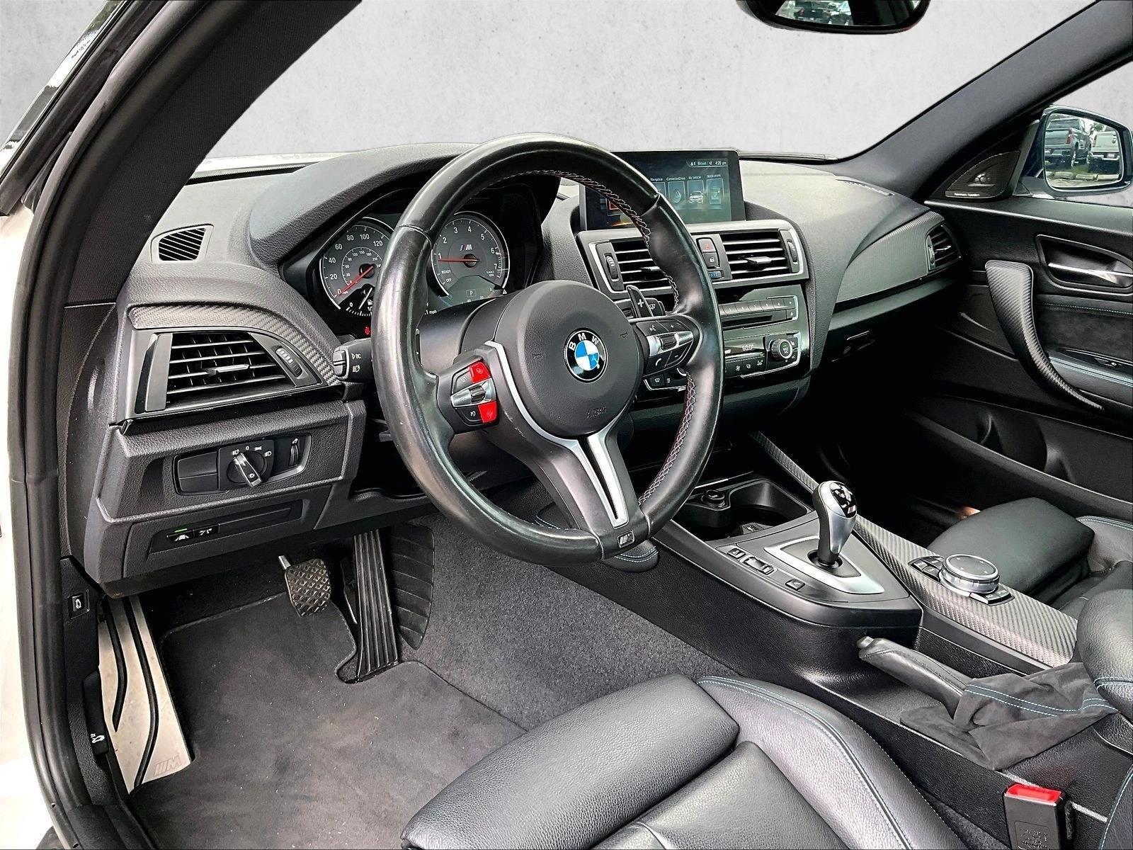 Thumbnail: 2017 BMW M2 - 4