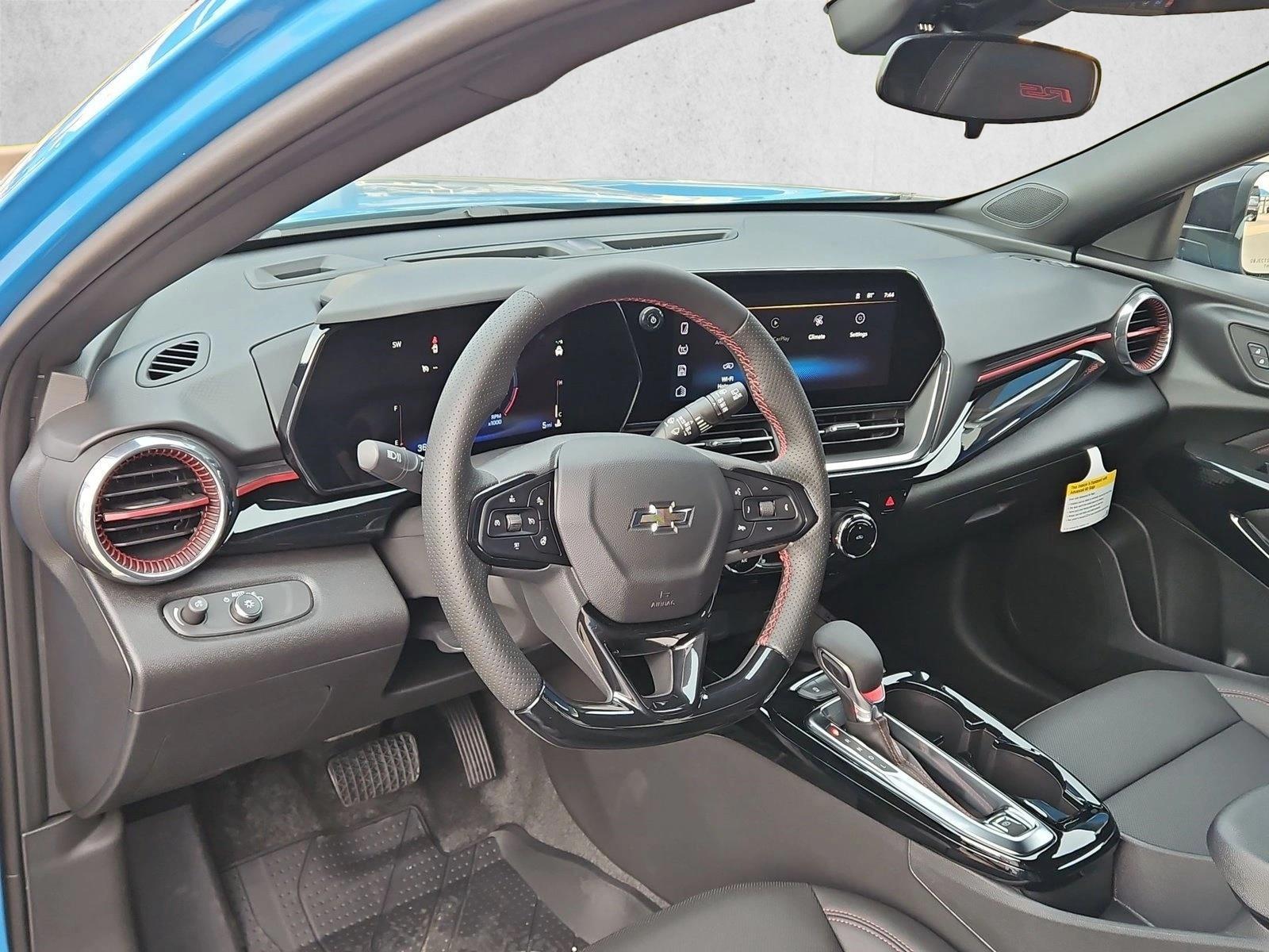 Thumbnail: 2026 Chevrolet Trax - 3