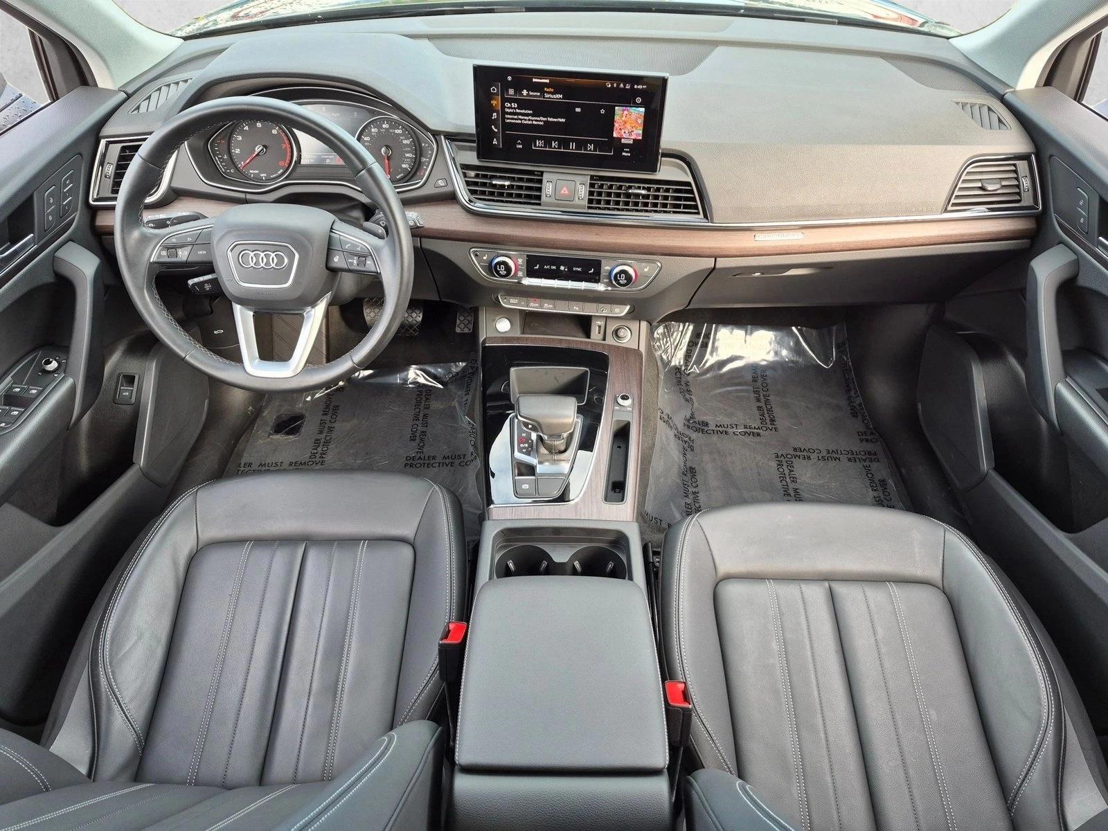Thumbnail: 2023 Audi Q5 - 3