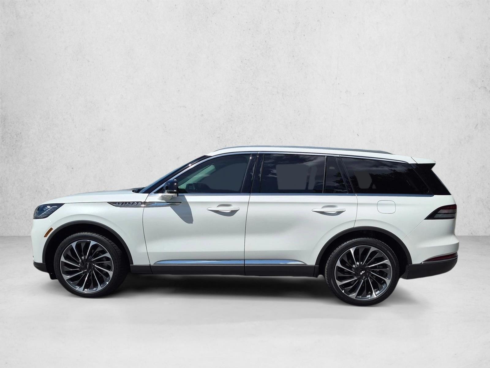 Thumbnail: 2026 Lincoln Aviator - 2