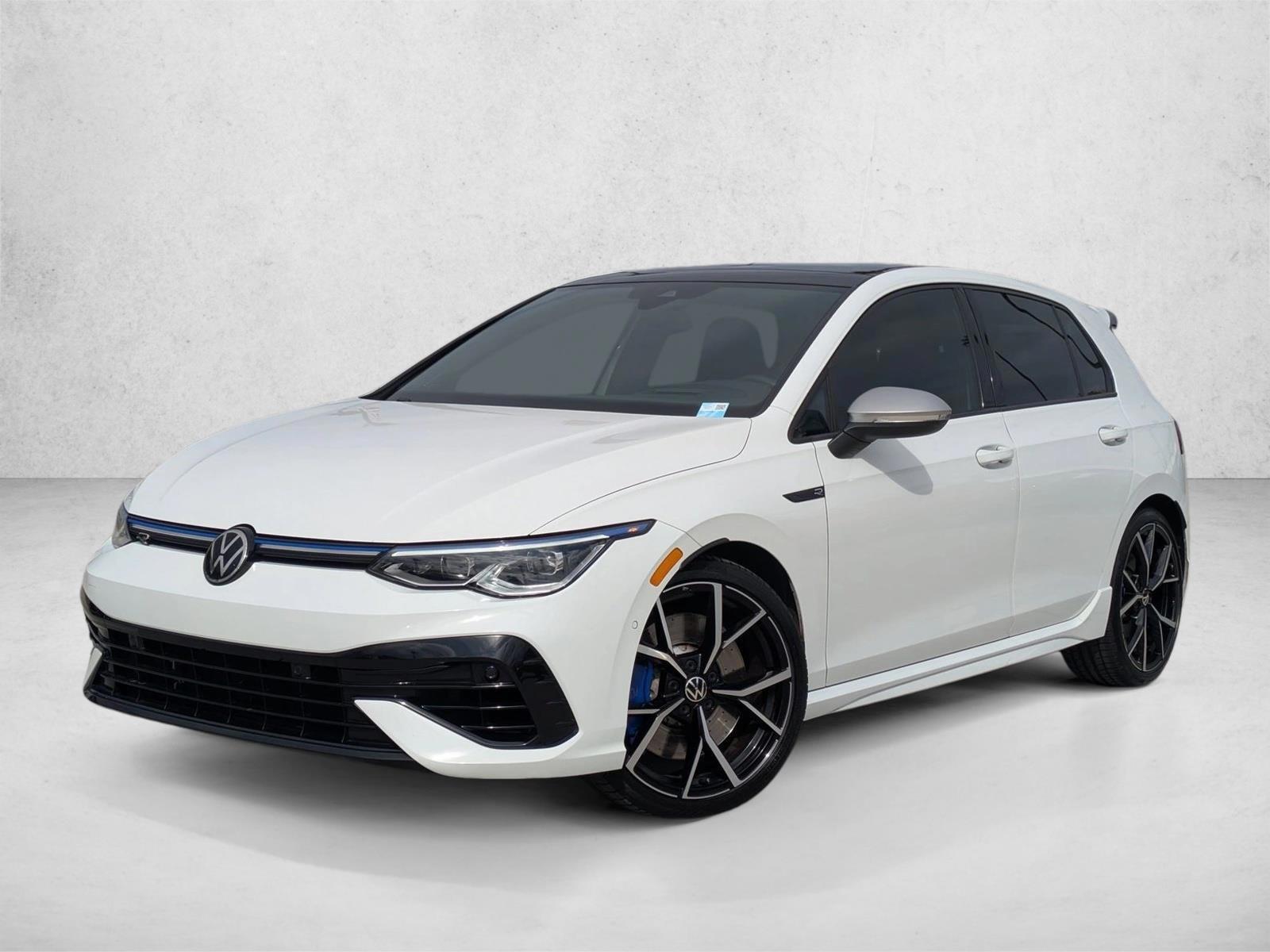 Thumbnail: 2023 Volkswagen Golf - 1