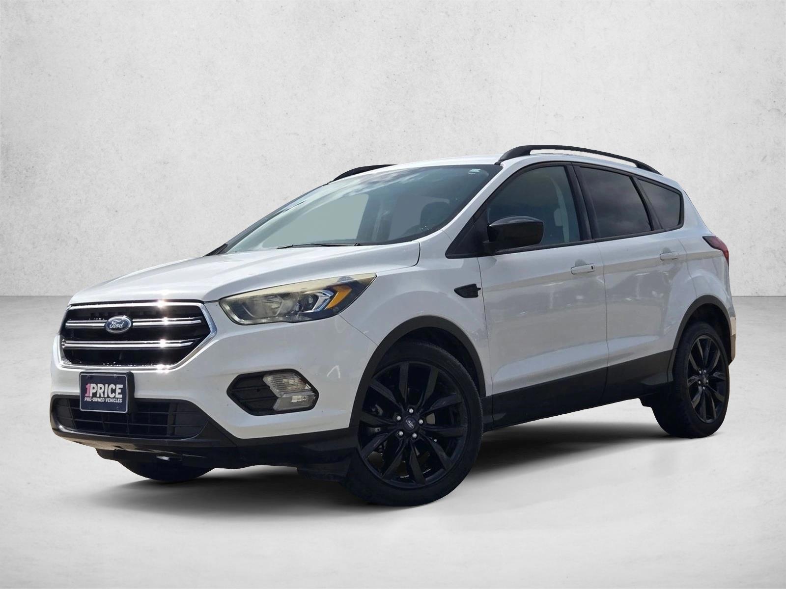 Thumbnail: 2019 Ford Escape - 1