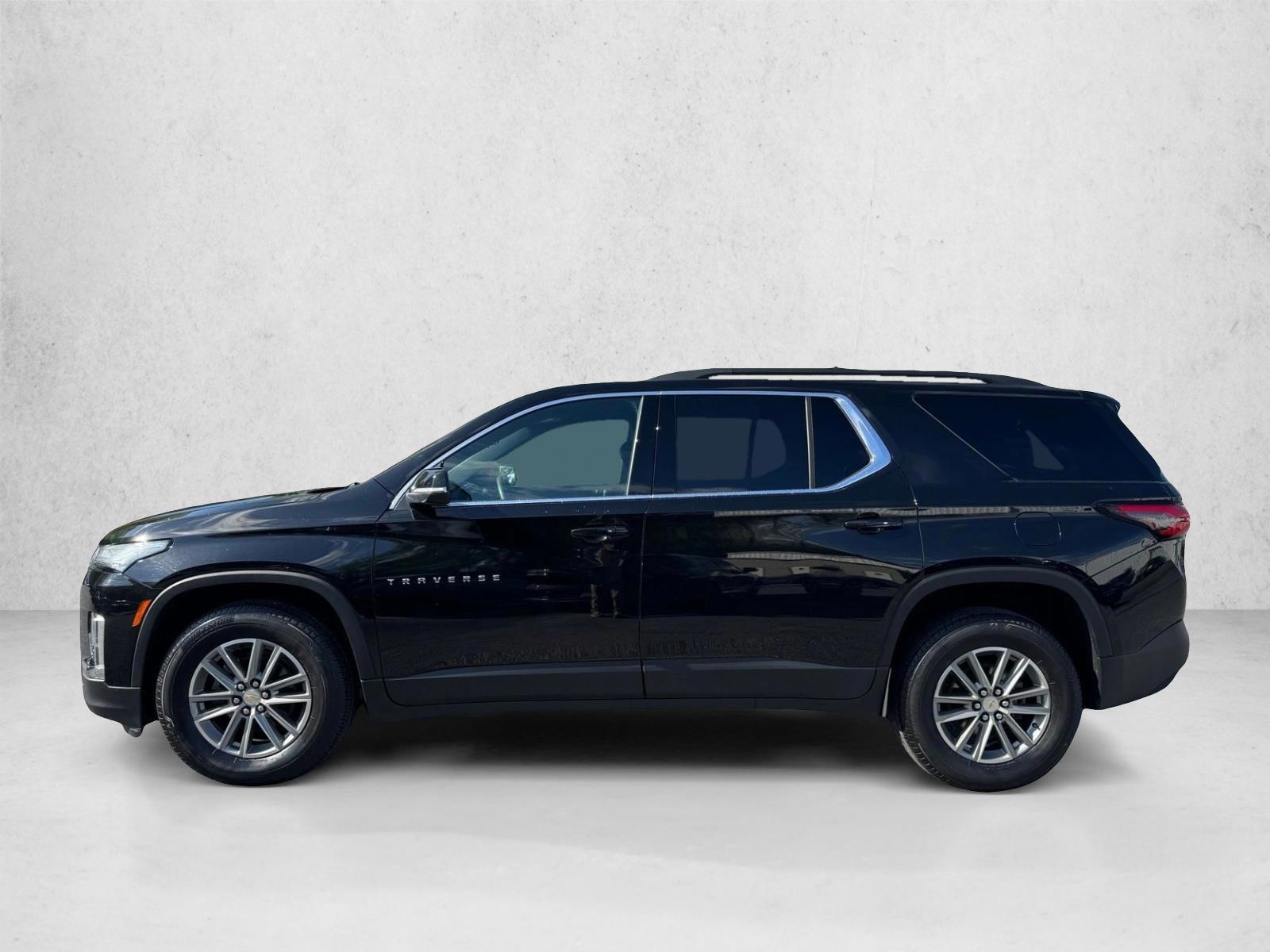 Thumbnail: 2023 Chevrolet Traverse - 2