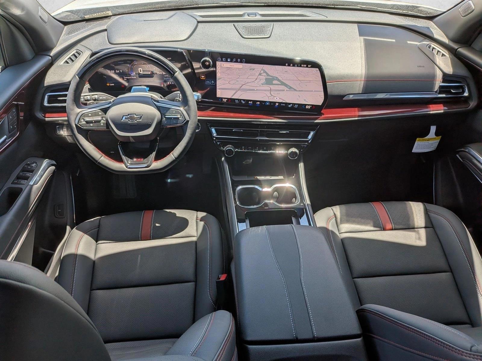 Thumbnail: 2026 Chevrolet Traverse - 4