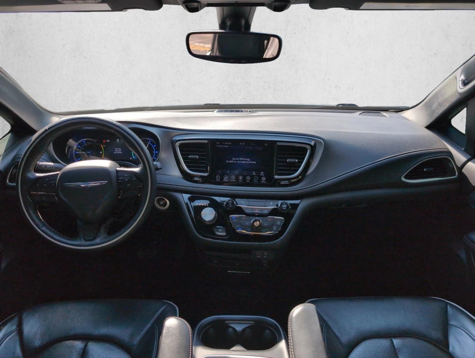 Thumbnail: 2020 Chrysler Pacifica - 3