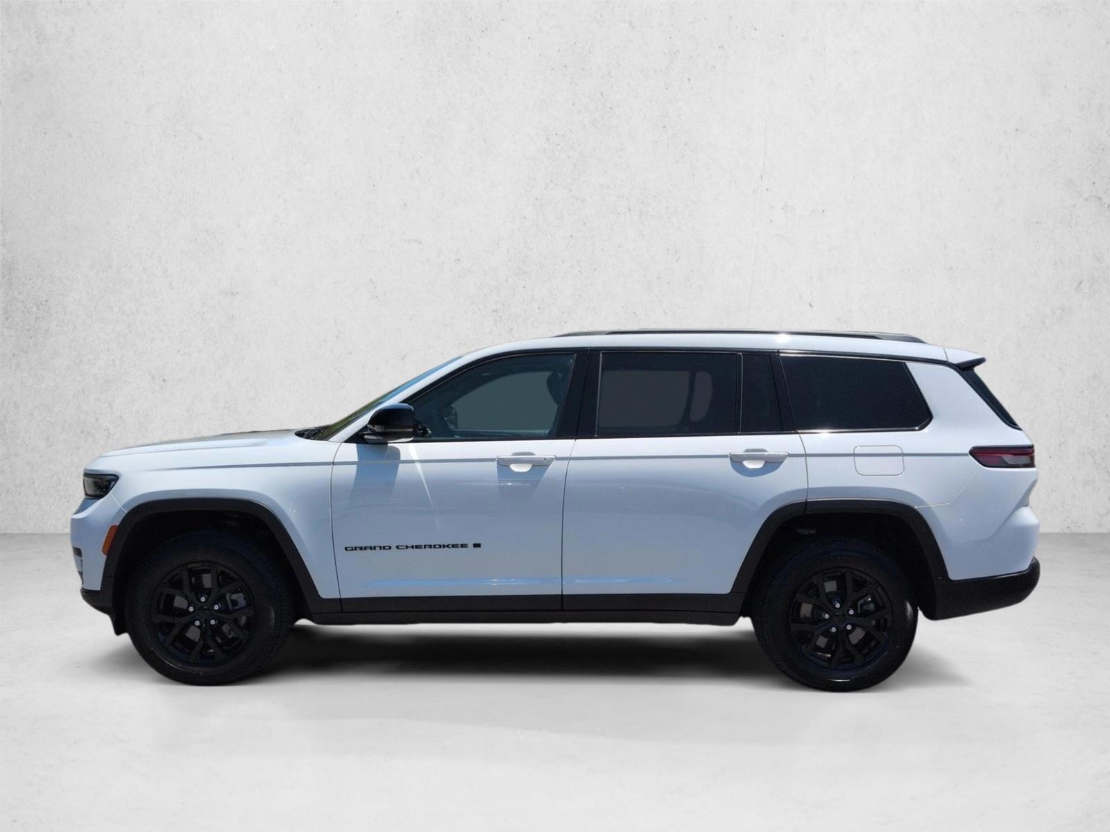 Thumbnail: 2025 Jeep Grand Cherokee L - 2