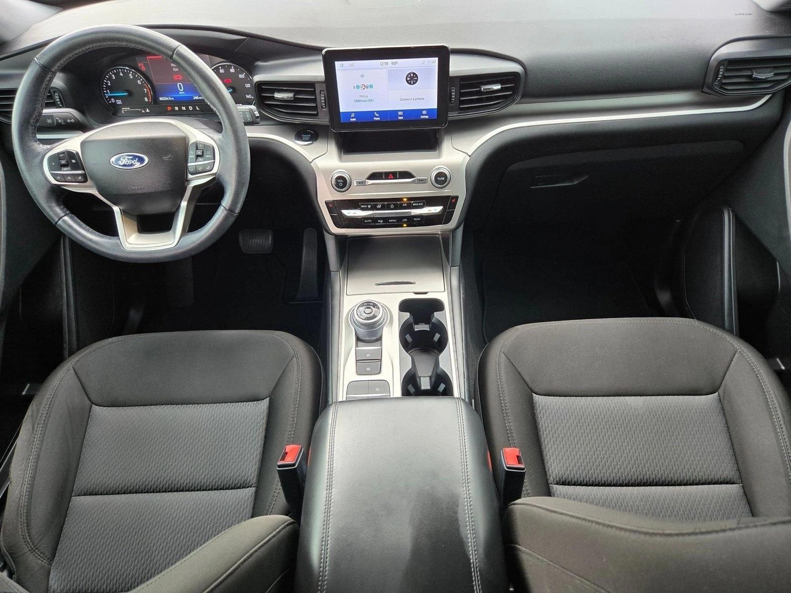 Thumbnail: 2022 Ford Explorer - 3