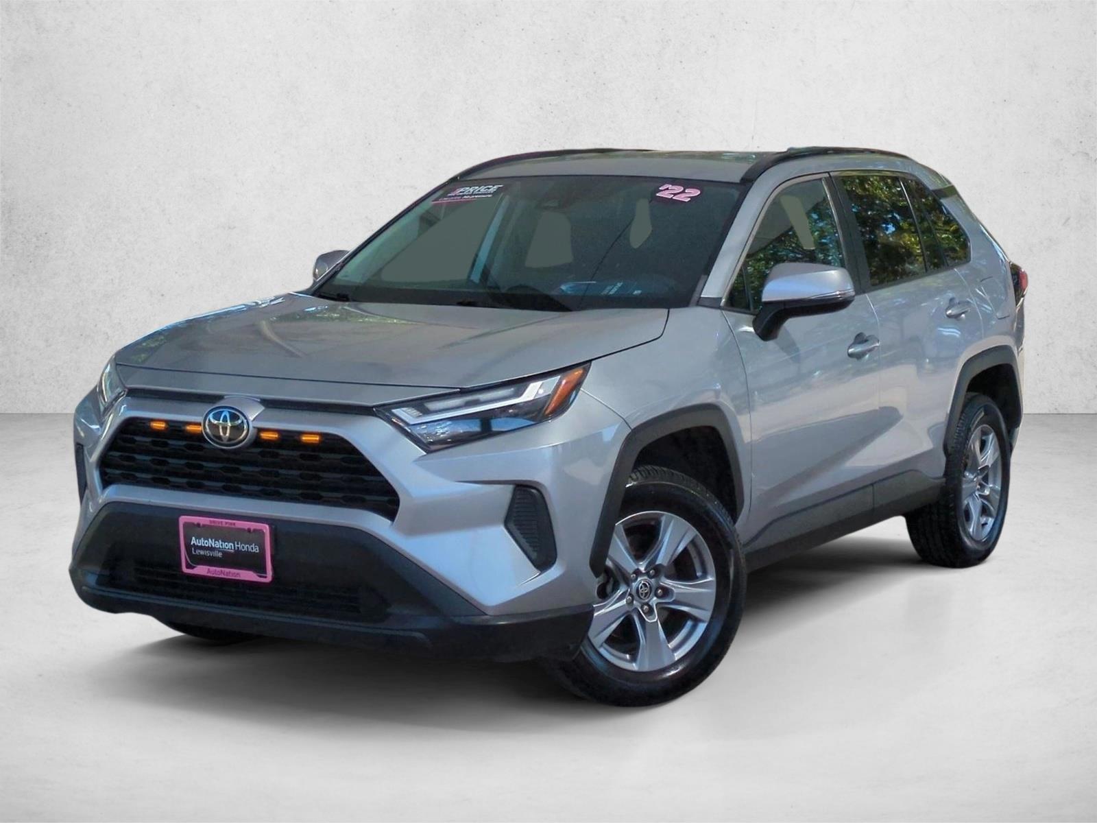 Thumbnail: 2022 Toyota RAV4 - 1