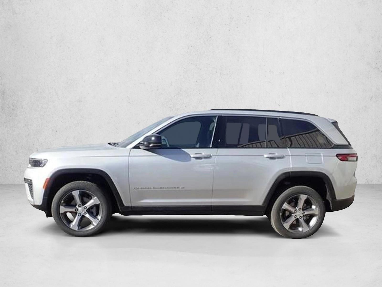 Thumbnail: 2026 Jeep Grand Cherokee - 2