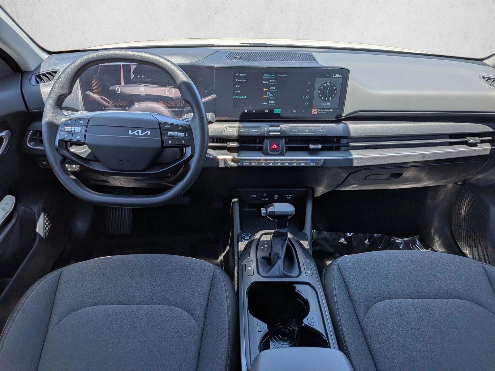 Thumbnail: 2025 Kia K4 - 3