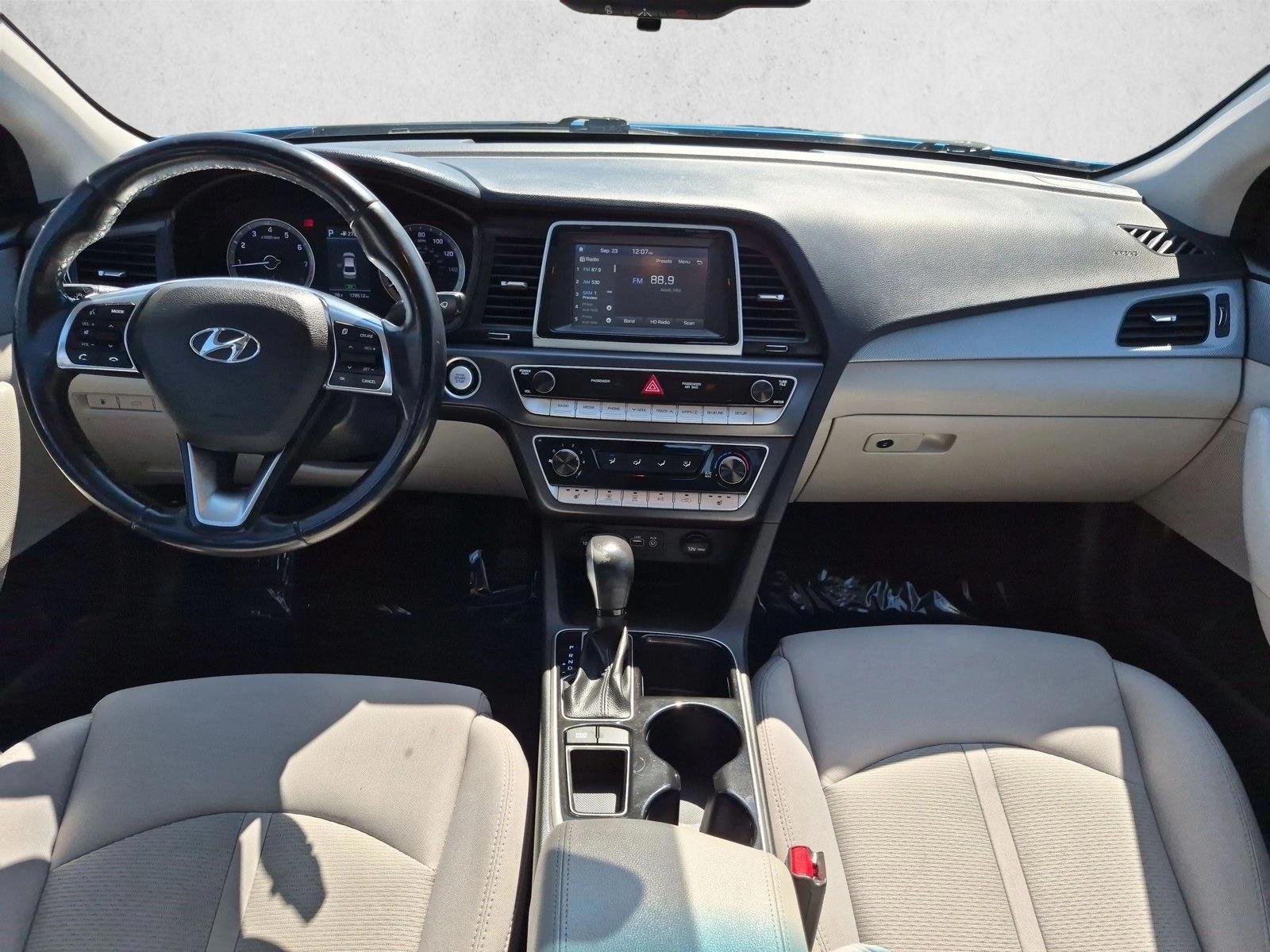 Thumbnail: 2018 Hyundai Sonata - 4