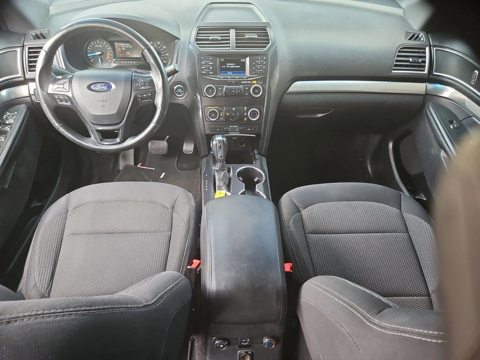 Thumbnail: 2019 Ford Explorer - 3