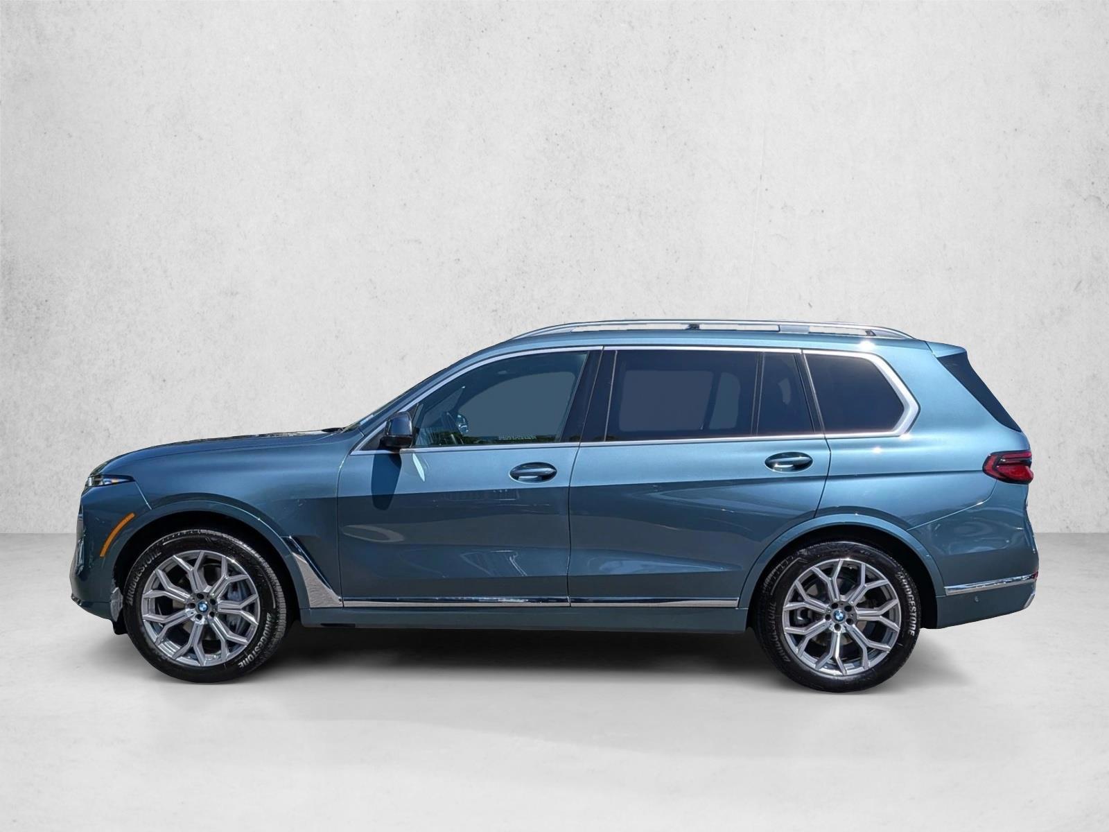 Thumbnail: 2025 BMW X7 - 2