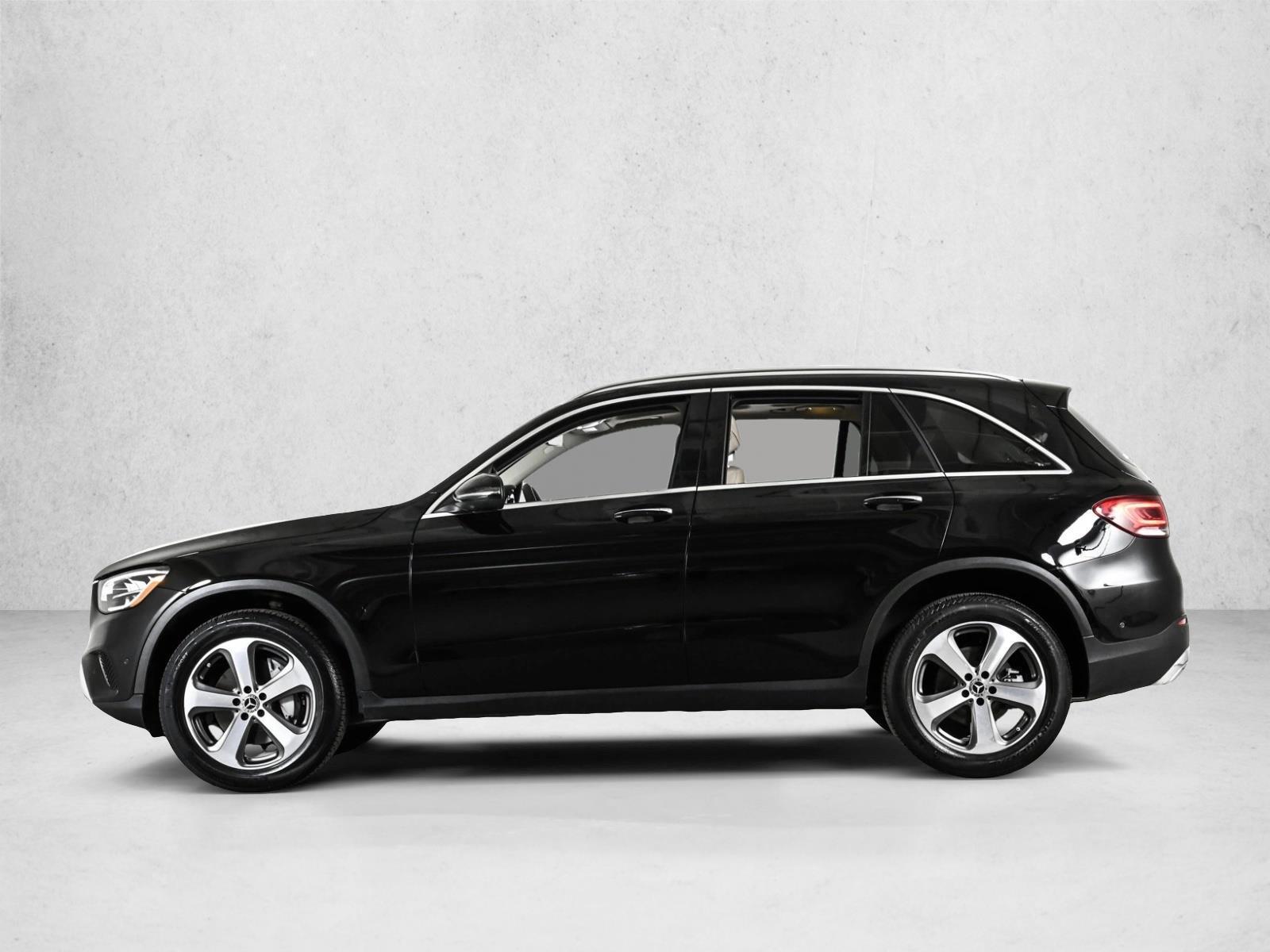 Thumbnail: 2022 Mercedes-Benz GLC - 2