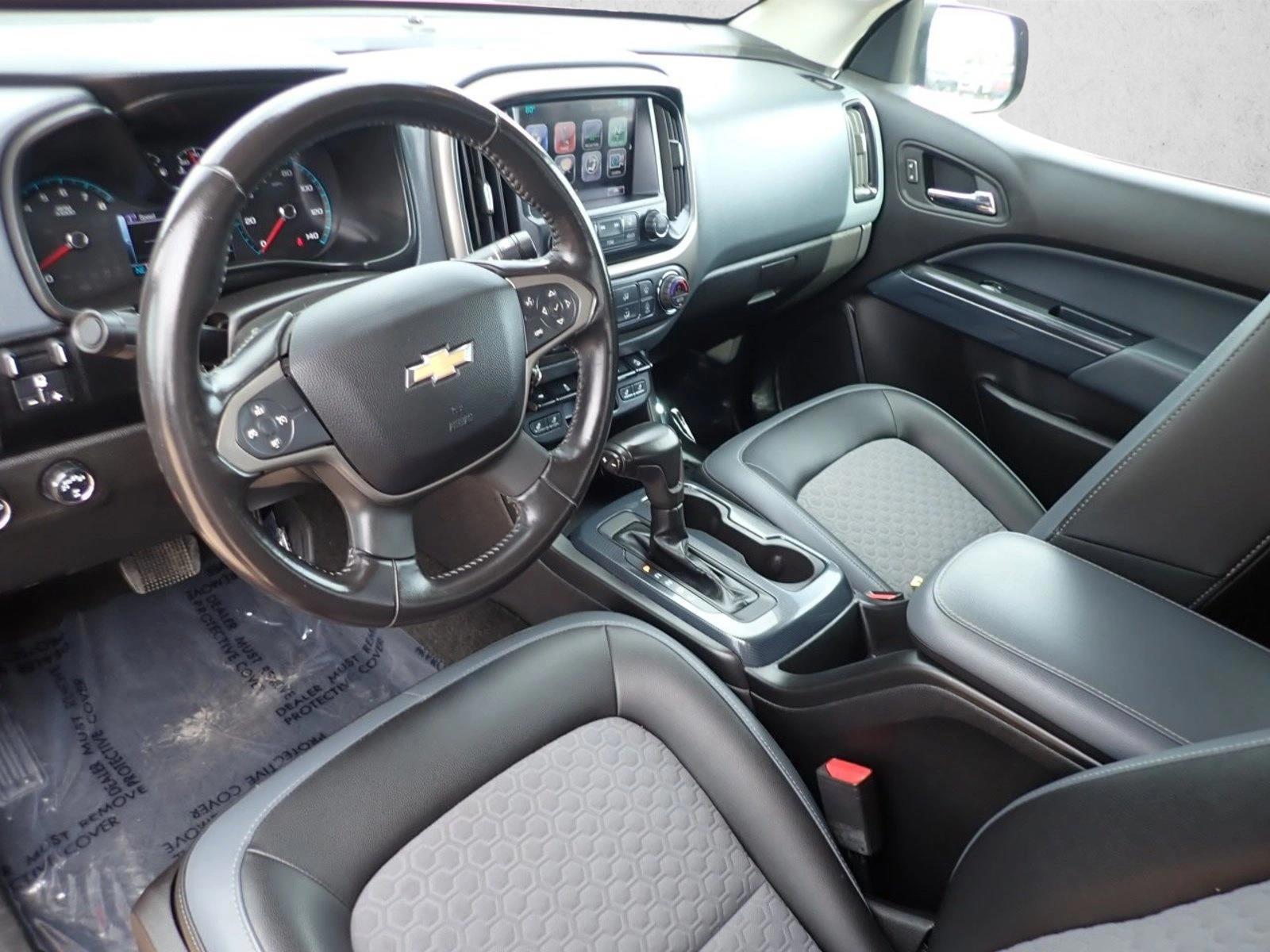 Thumbnail: 2018 Chevrolet Colorado - 3