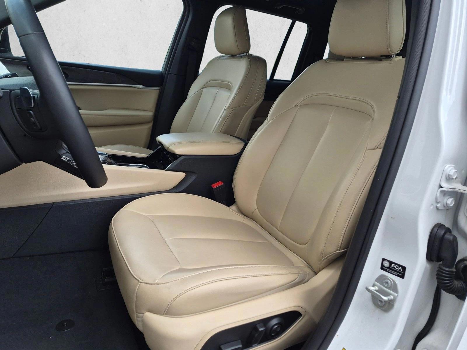2023 Jeep Grand Cherokee Limited - Photo 16