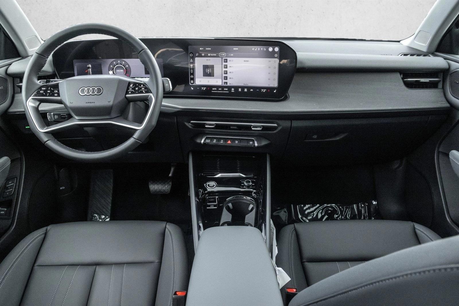 Thumbnail: 2026 Audi Q3 - 4