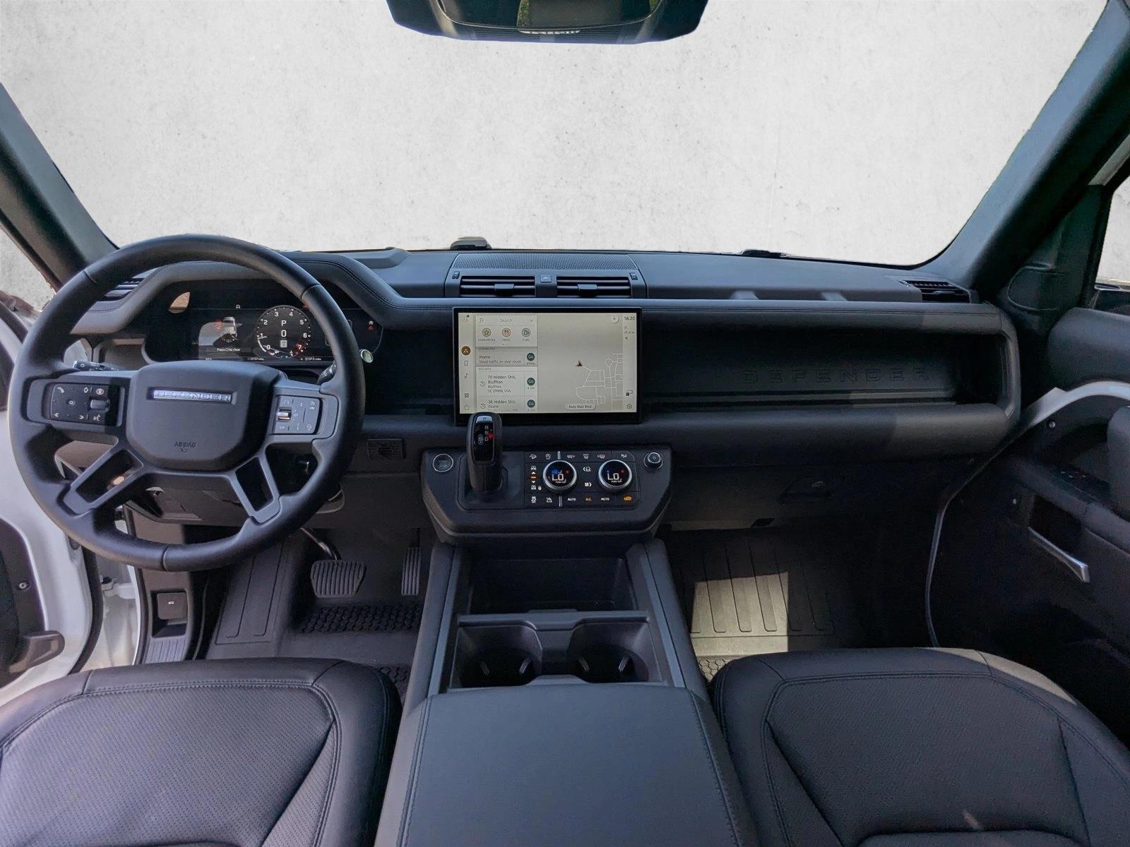 Thumbnail: 2025 Land Rover Defender - 4