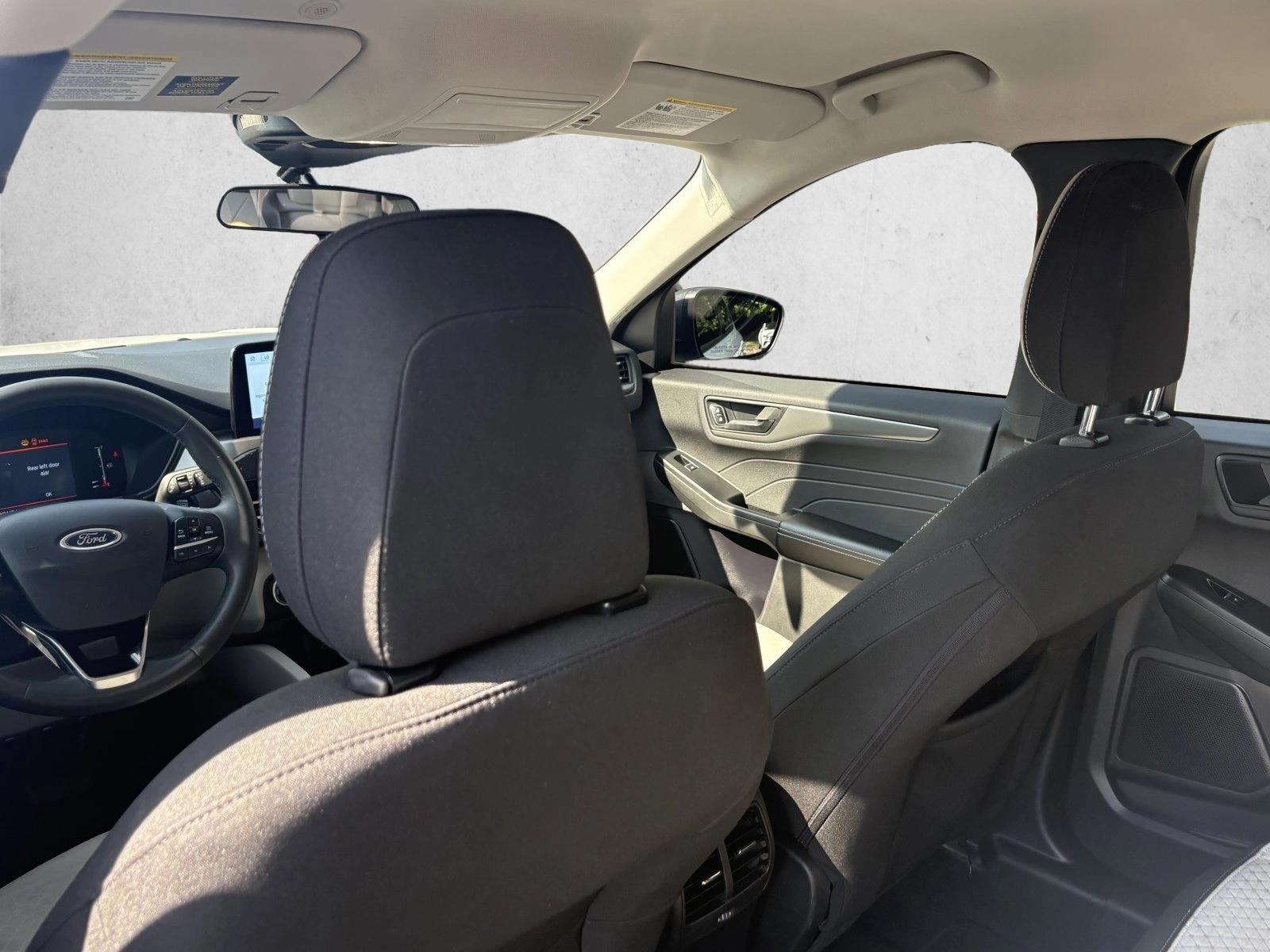 Thumbnail: 2024 Ford Escape - 3