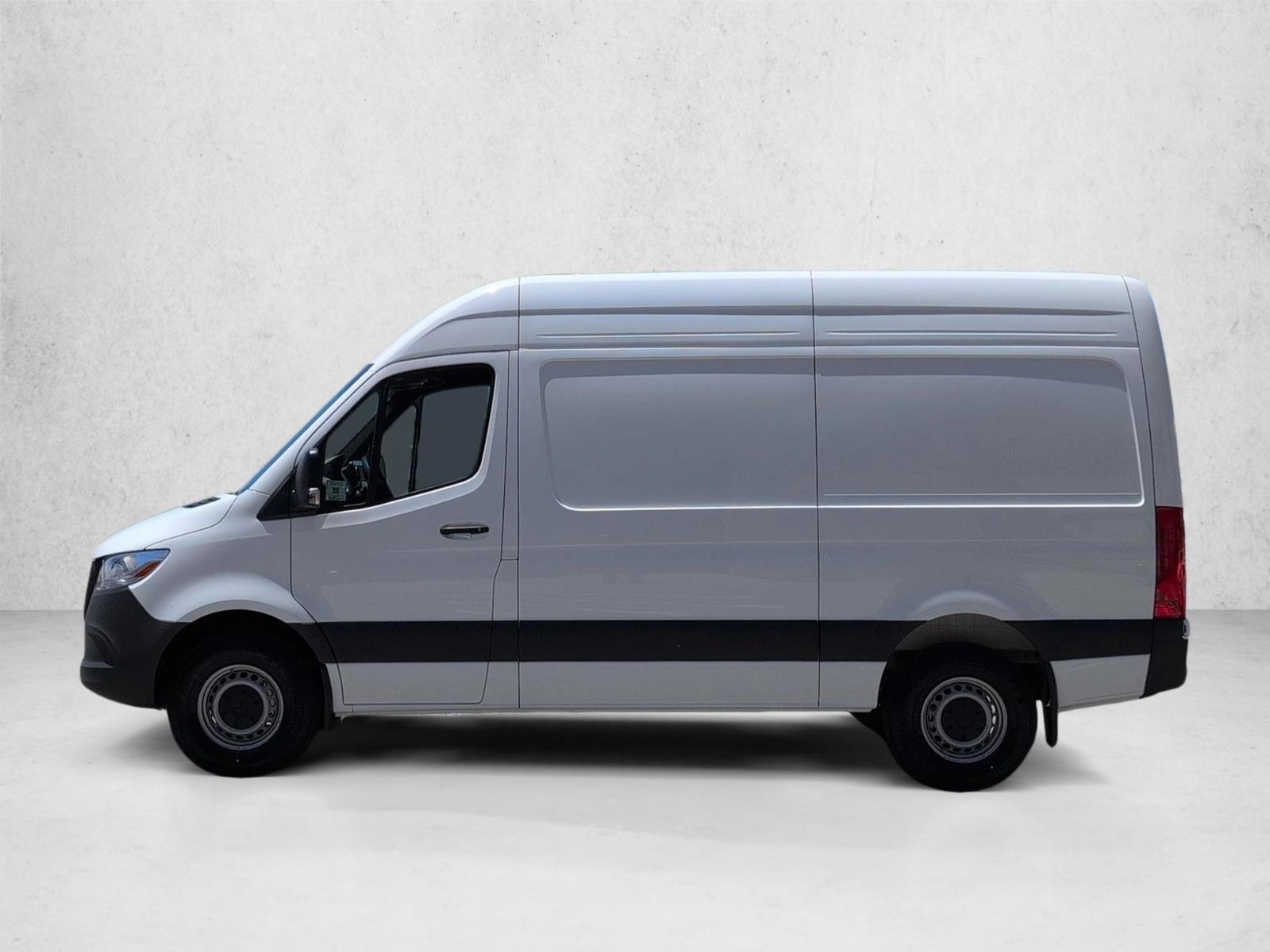 Thumbnail: 2026 Mercedes-Benz Sprinter - 2