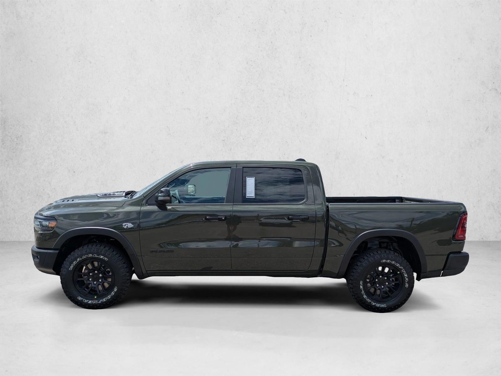 Thumbnail: 2026 RAM 1500 - 2