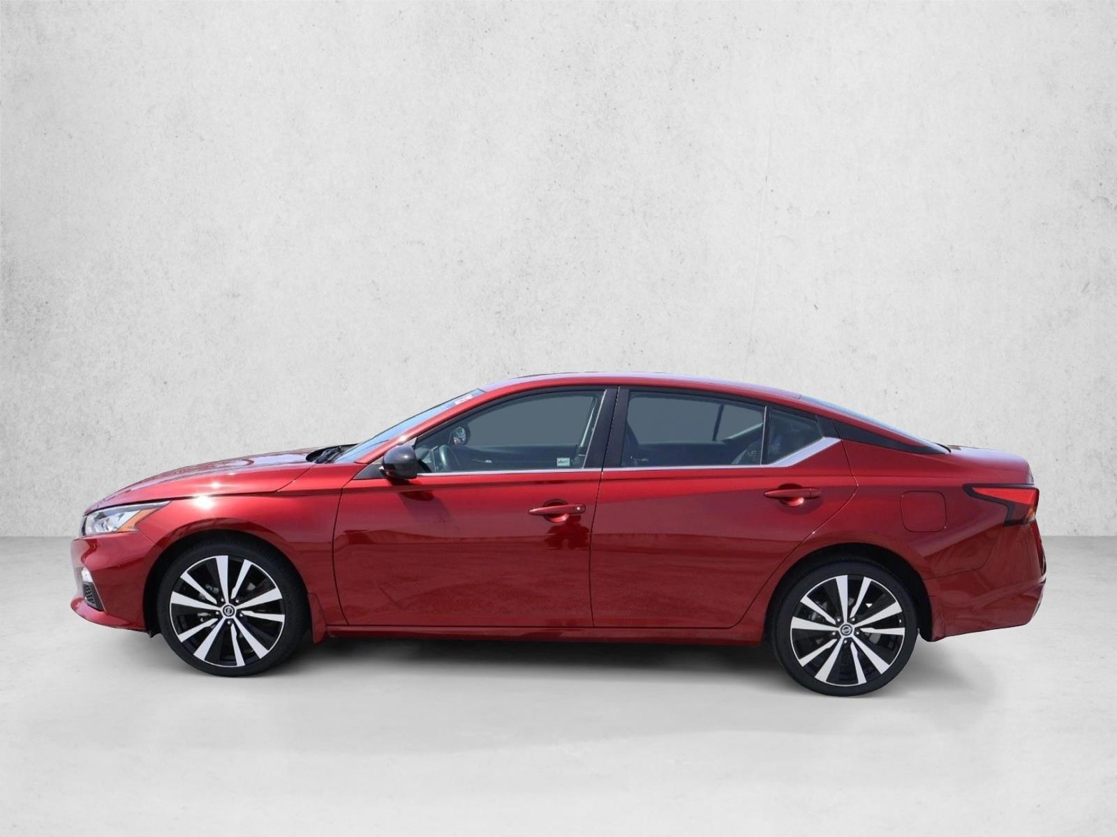 Thumbnail: 2022 Nissan Altima - 2