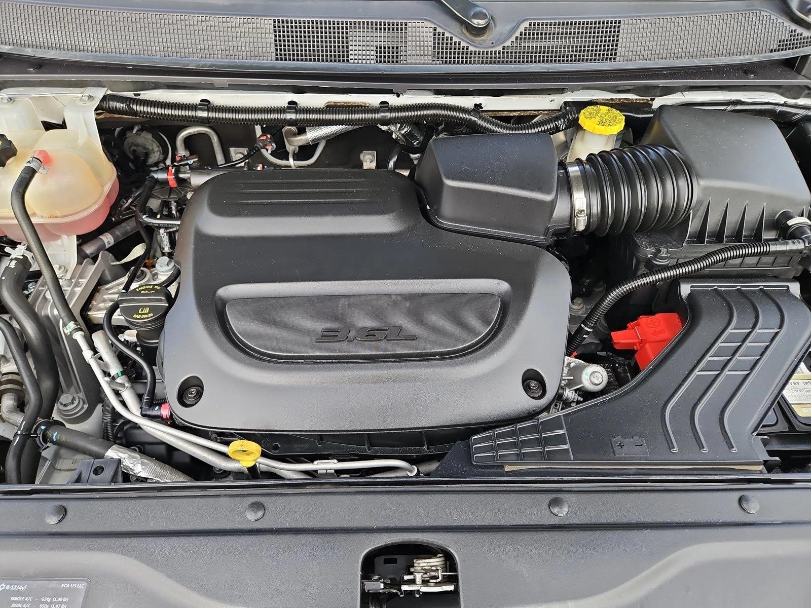 2022 Chrysler Voyager LX - Photo 22
