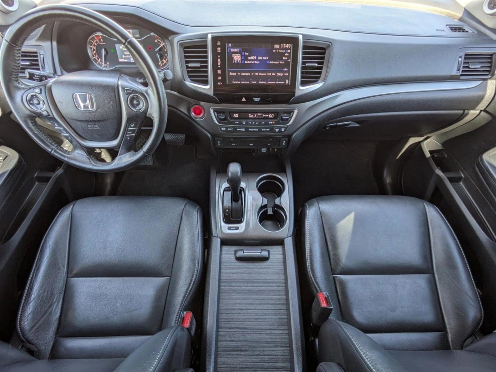 Thumbnail: 2018 Honda Pilot - 4