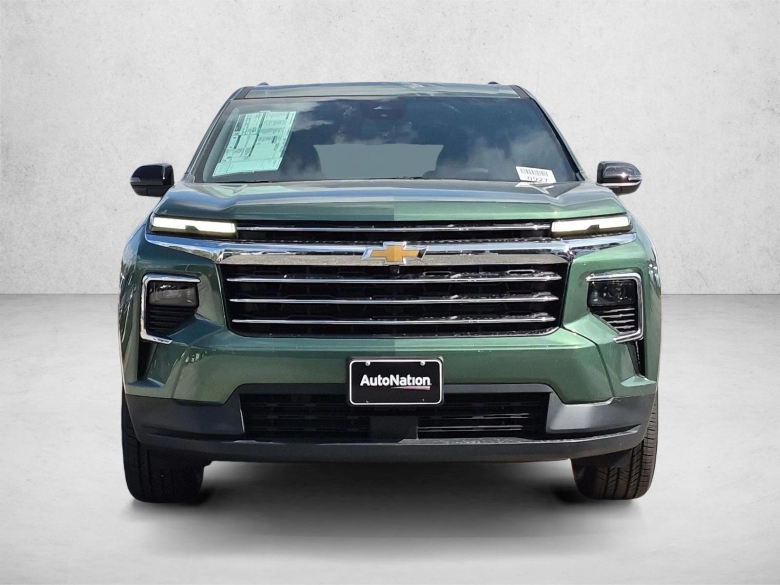 2027 Chevrolet Traverse LT - Photo 6