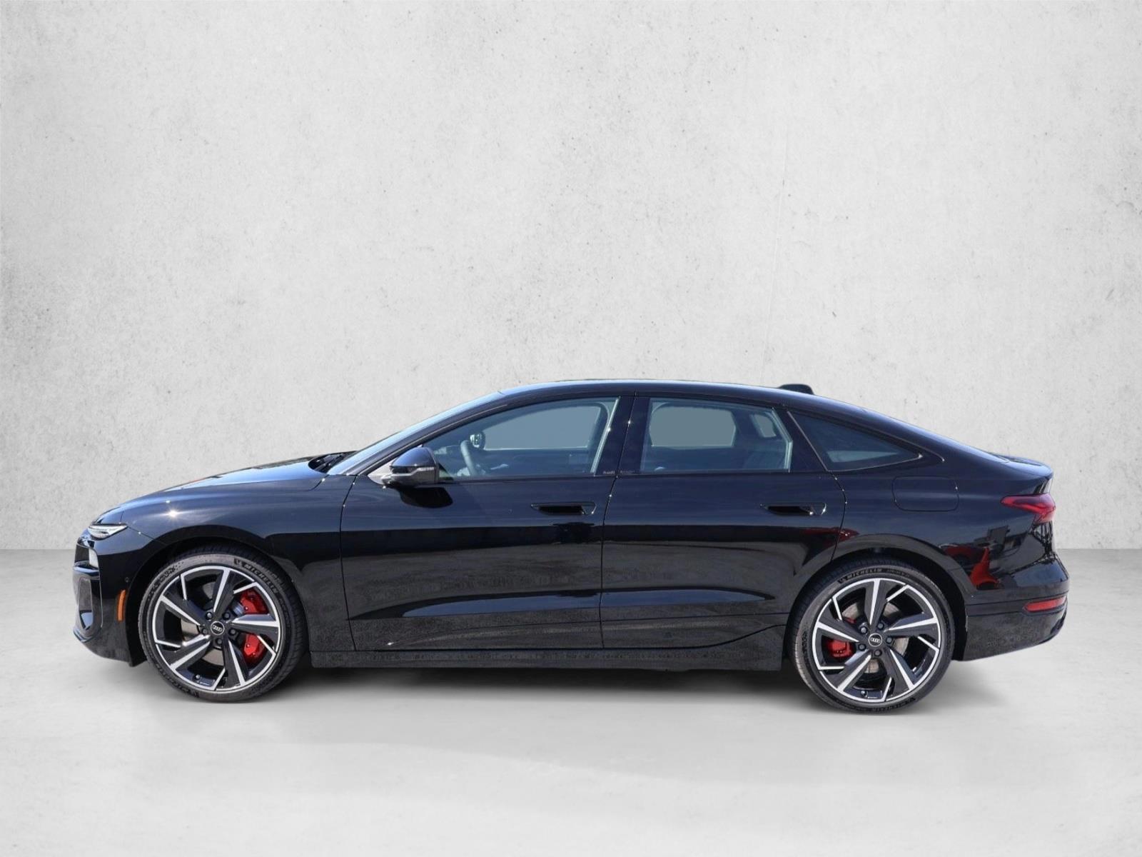 Thumbnail: 2027 Audi e-tron S - 2